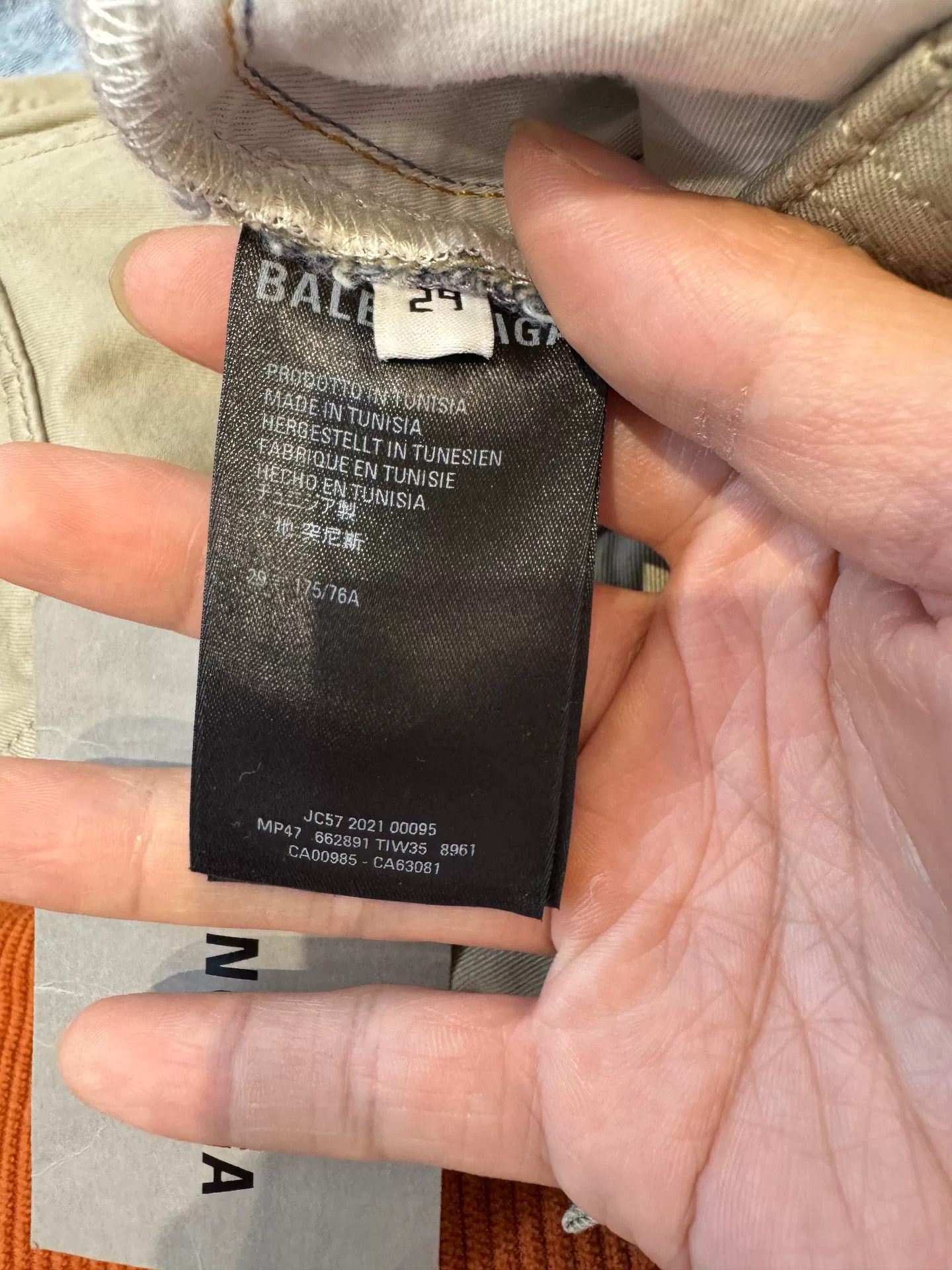 Balenciaga Balenciaga Paneled Cargo Jeans Size US 29 - 5 Thumbnail
