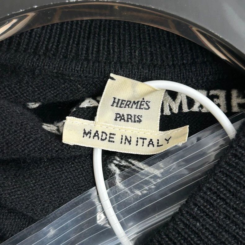 Hermes Hermes Black Cashmere Short Sleeve Sweater Size US S / EU 44-46 / 1 - 4 Thumbnail