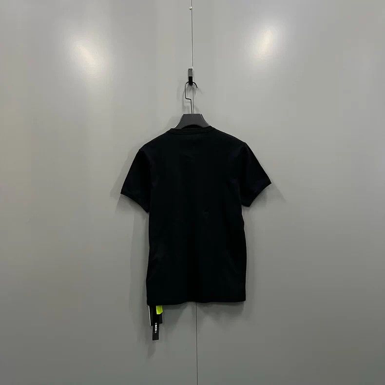 Prada PRADA Triangle Logo Short Sleeve Tee Size US M / EU 48-50 / 2 - 3 Thumbnail