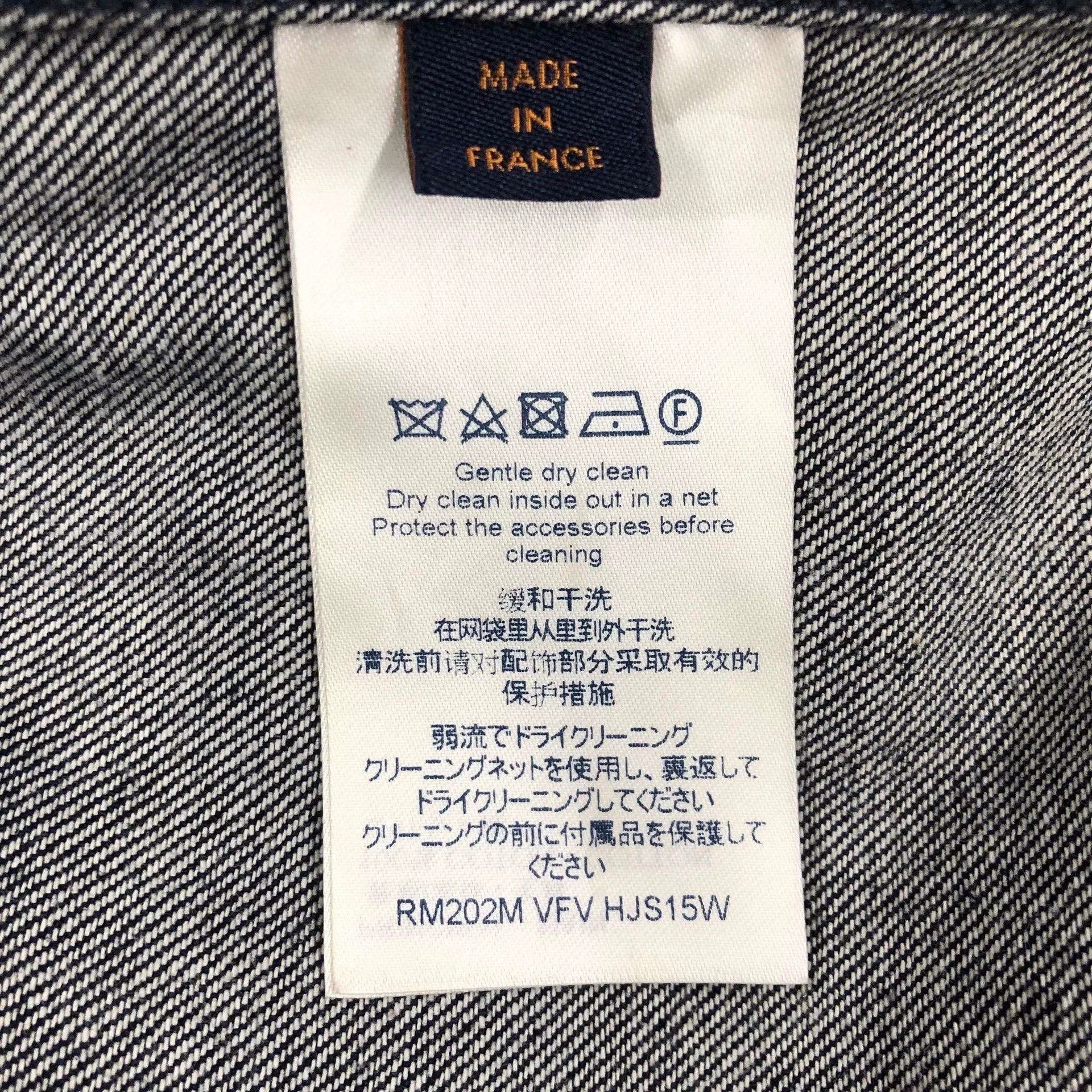 Louis Vuitton Louis Vuitton Short Sleeve Jacket S Size US S / EU 44-46 / 1 - 5 Thumbnail