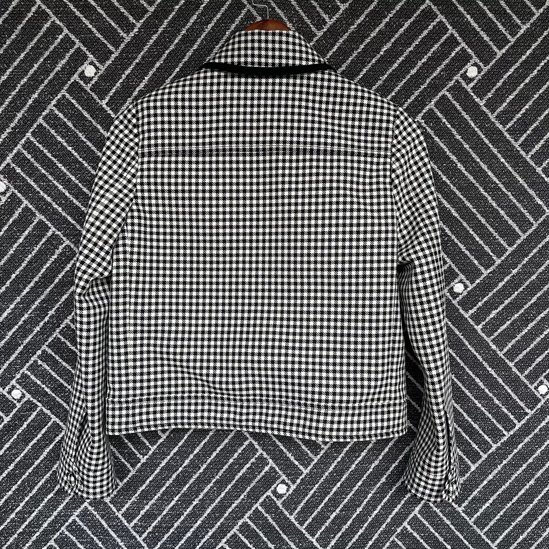 Miu Miu MiuMiu Black and White Houndstooth Wool Jacket Size US S / EU 44-46 / 1 - 2 Thumbnail
