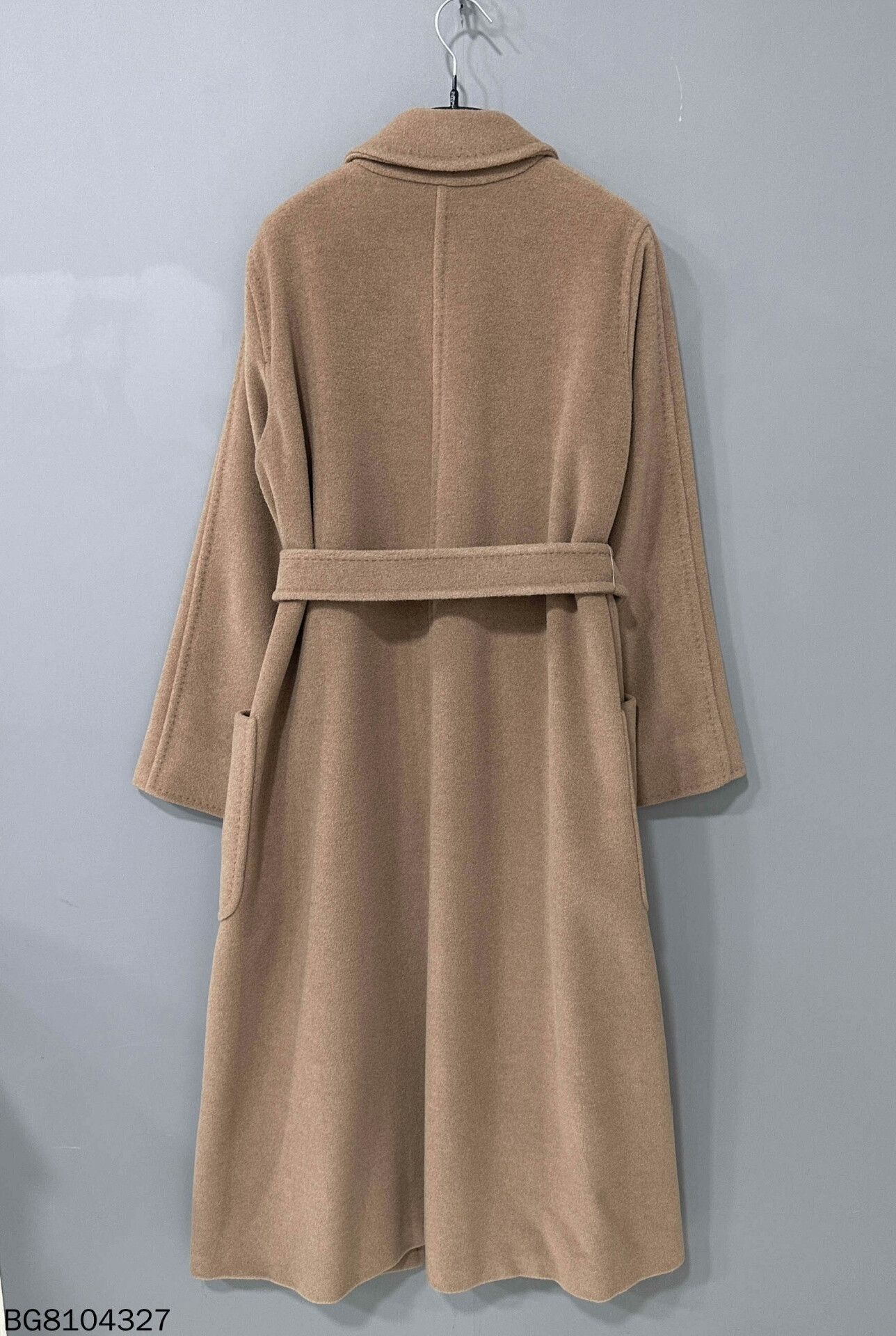 Max Mara classic camel wool coat by MaxMara Size US S / EU 44-46 / 1 - 3 Thumbnail