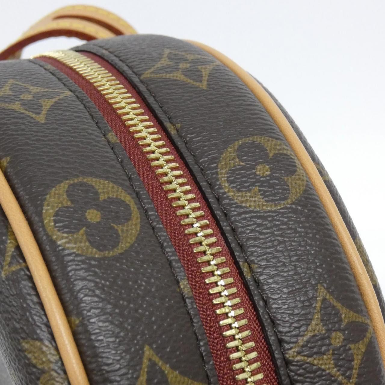 Louis Vuitton Louis Vuitton Louis Vuitton Boite Chapeau Souple Monogram Shoulder Bag Canvas Shoulder Bag M45149 DUTY FREE for USA Size ONE SIZE - 3 Thumbnail