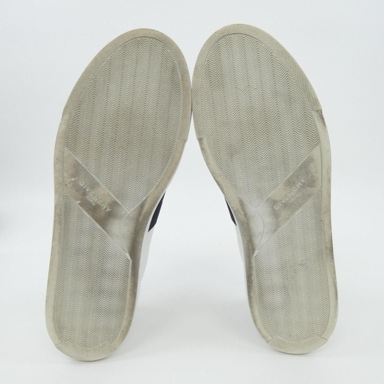 Givenchy Givenchy Givenchy Sneakers Leather Shoes DUTY FREE for USA Size ONE SIZE - 4 Thumbnail
