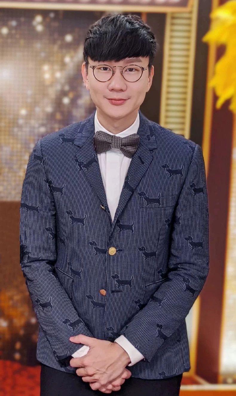 Thom Browne THOM BROWNE TB Single Breasted Blazer Size US S / EU 44-46 / 1 - 2 Thumbnail