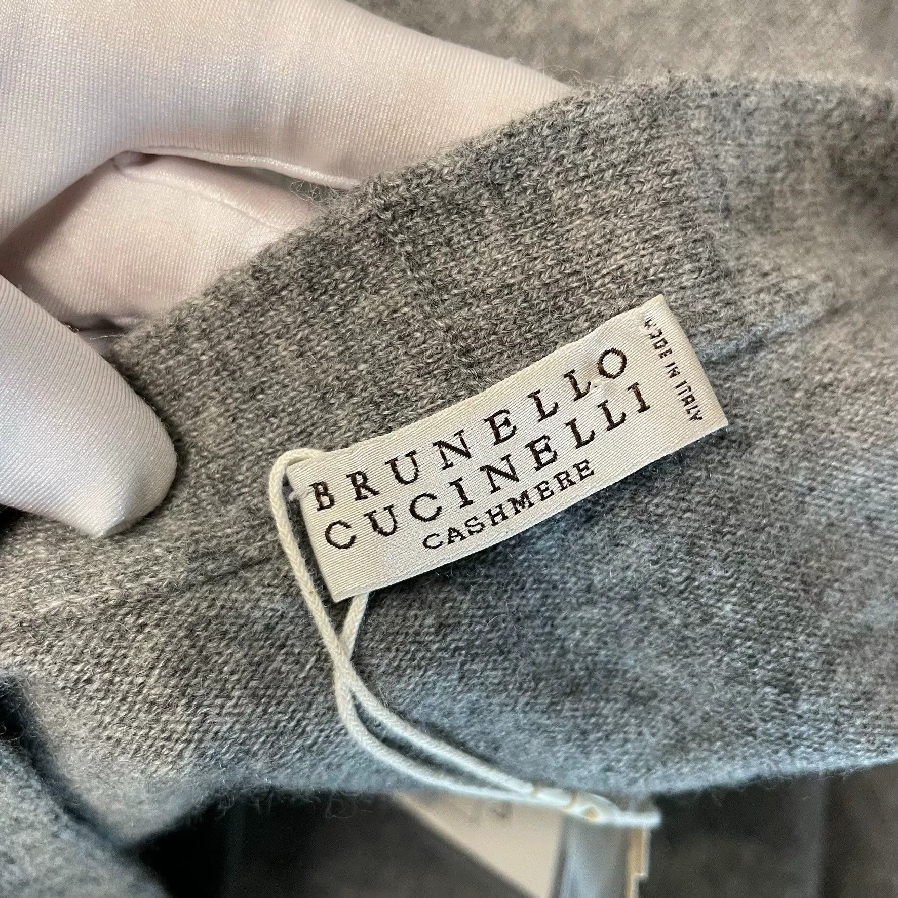 Brunello Cucinelli Brunello Cucinelli Grey Beaded Cashmere Cardigan Size US M / EU 48-50 / 2 - 4 Thumbnail