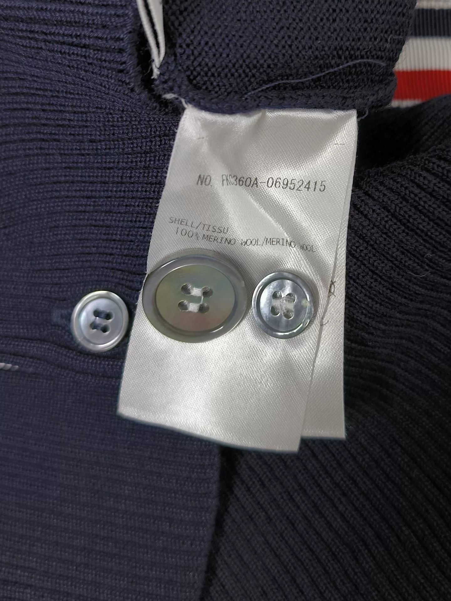 Thom Browne thom browne pure wool cardigan with design Size US S / EU 44-46 / 1 - 5 Thumbnail