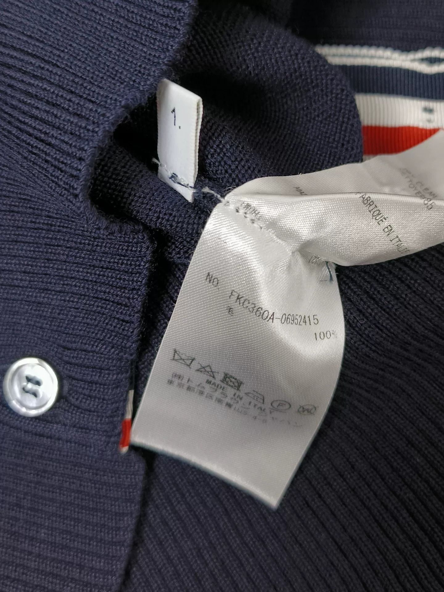 Thom Browne thom browne wool cardigan with character design Size US S / EU 44-46 / 1 - 6 Thumbnail