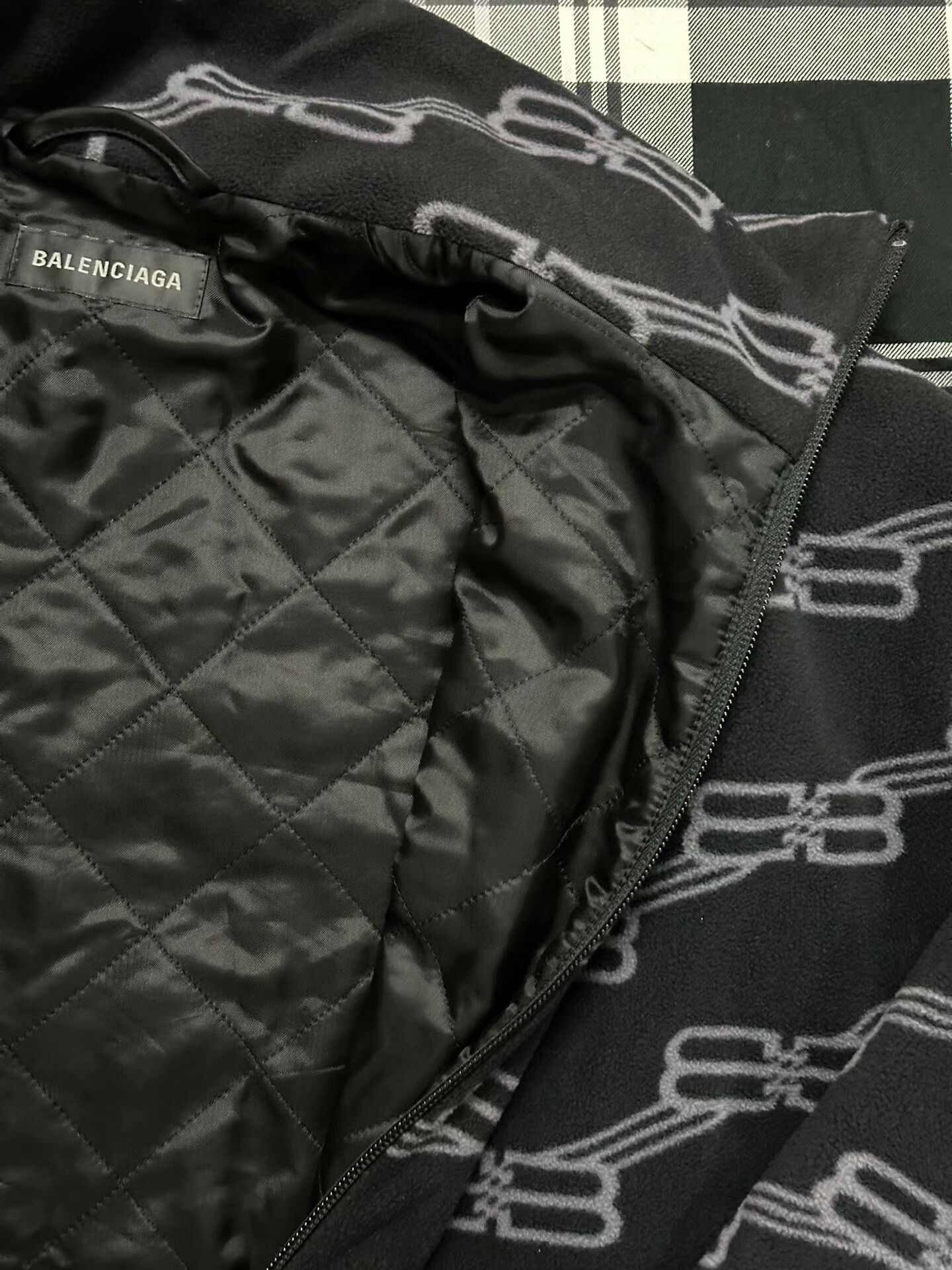 Balenciaga Balenciaga SS23 Logo Zip High-Neck Jacket Size US S / EU 44-46 / 1 - 5 Thumbnail