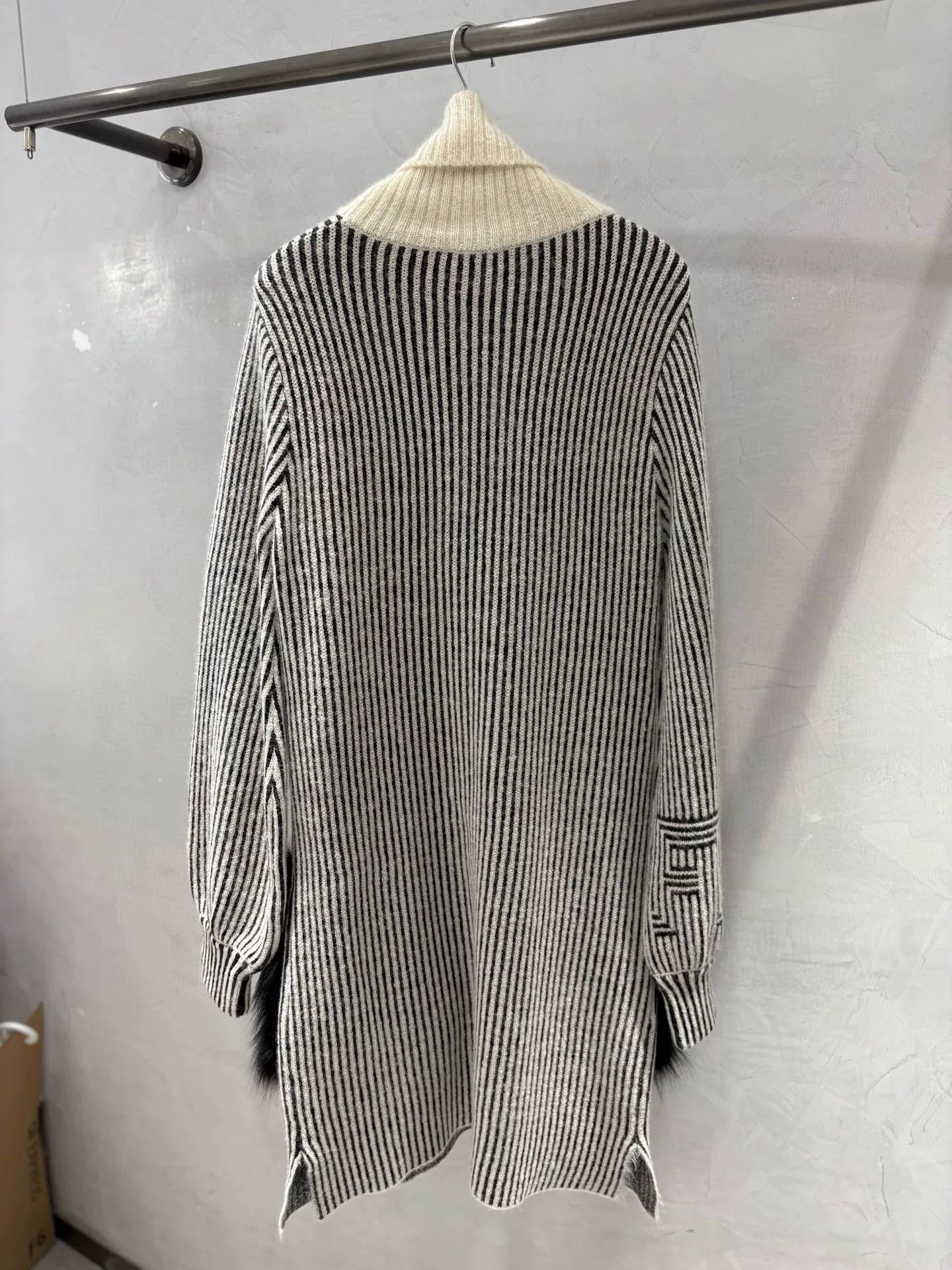 Fendi Fendi Striped Turtleneck Knit Dress Size US M / EU 48-50 / 2 - 2 Thumbnail