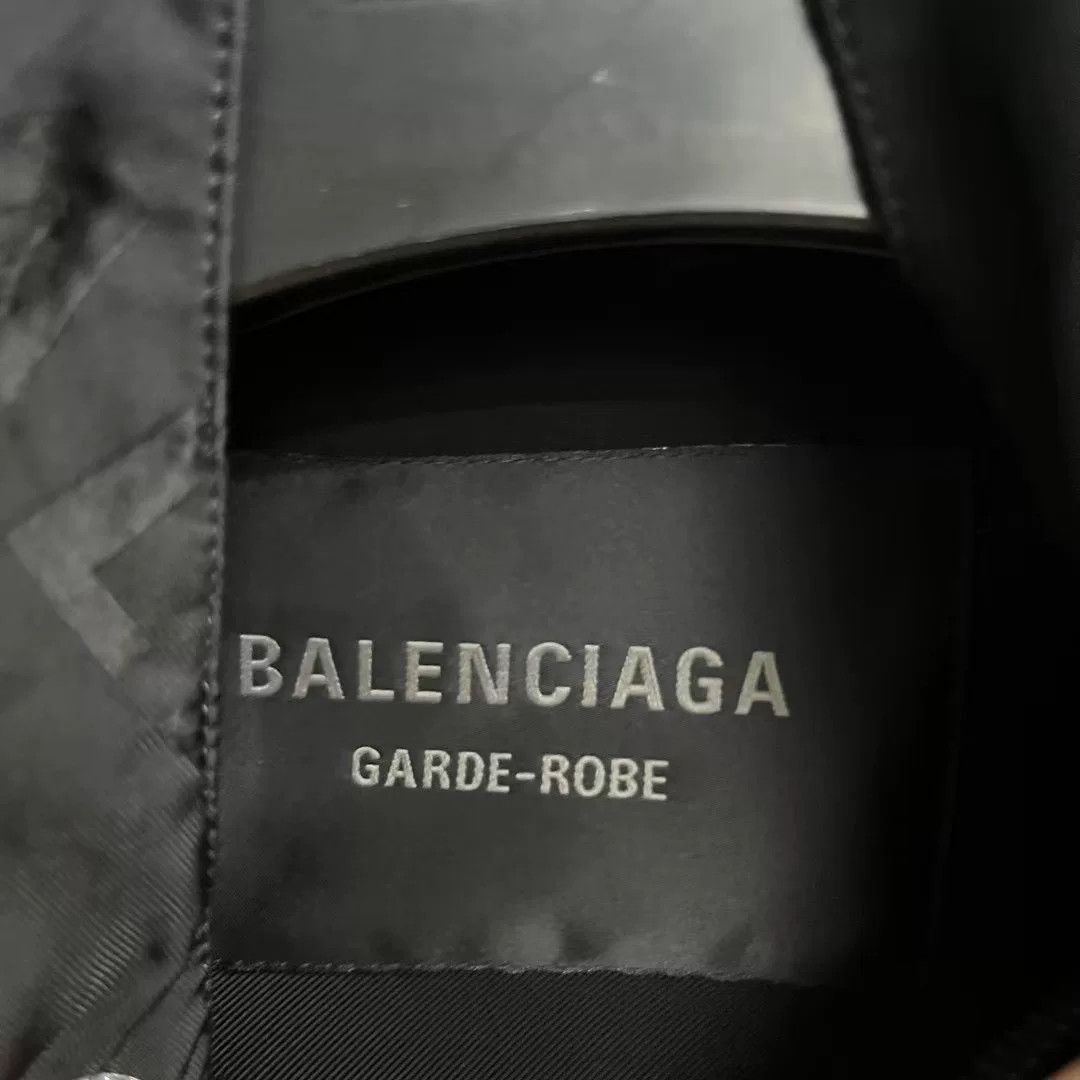 Balenciaga Balenciaga Black Logo Zip Jacket Size US S / EU 44-46 / 1 - 2 Thumbnail