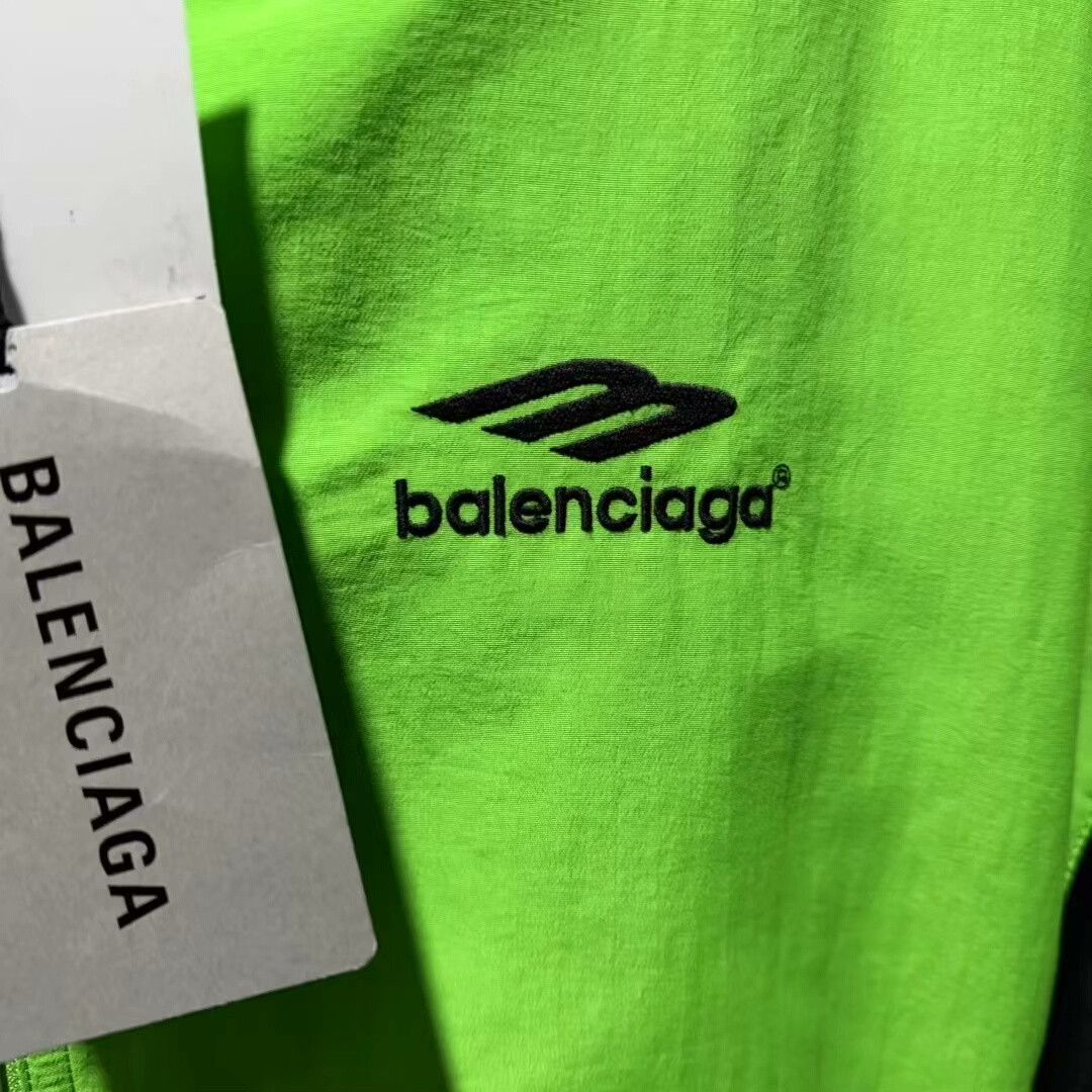 Balenciaga Balenciaga 3B Logo Zip Jacket Green Size US M / EU 48-50 / 2 - 4 Thumbnail