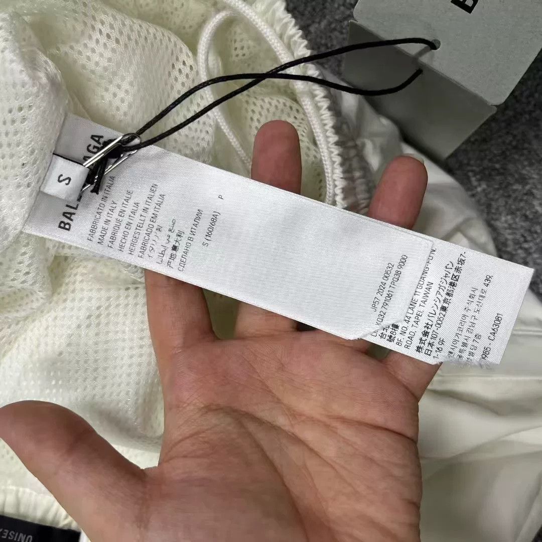 Balenciaga Balenciaga White Logo Jogger Pants Size US 26 / EU 42 - 2 Thumbnail