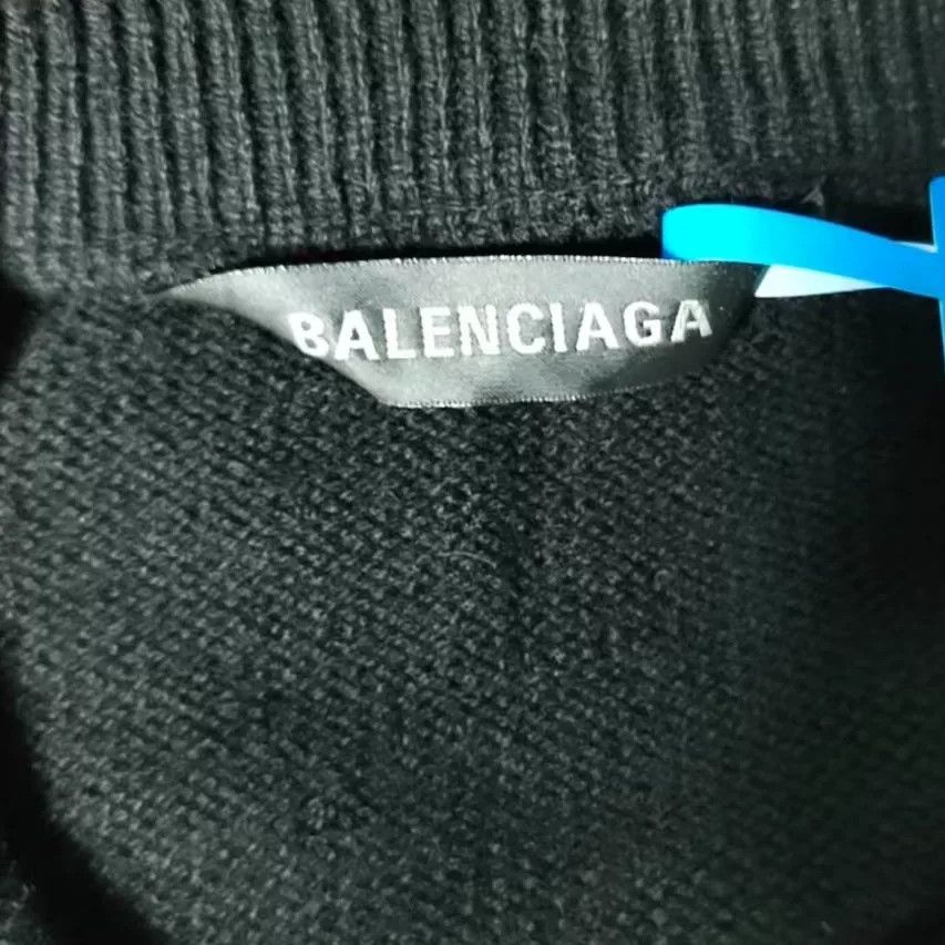 Balenciaga Balenciaga Black Logo Embroidered Sweater Size US S / EU 44-46 / 1 - 5 Thumbnail