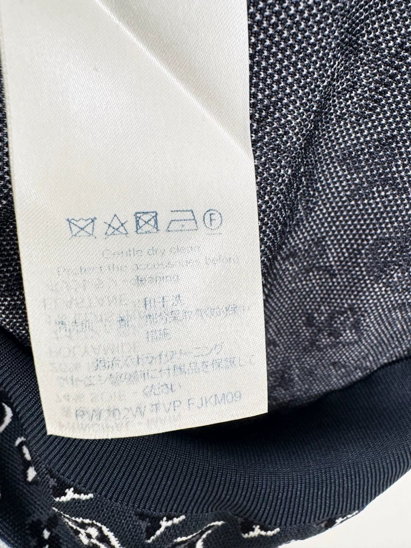 Louis Vuitton Louis Vuitton Monogram Knit Polo Shirt Size US M / EU 48-50 / 2 - 4 Thumbnail
