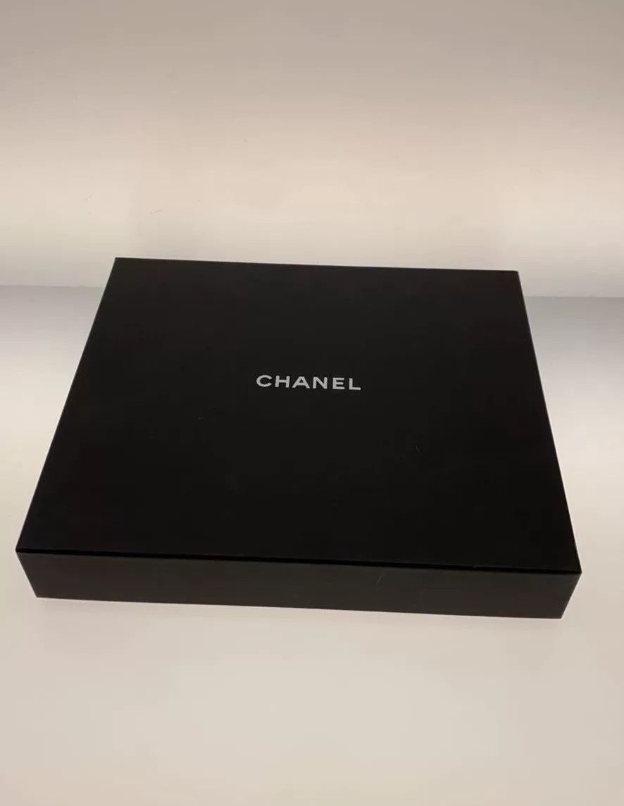 Chanel Chanel Cashmere Scarf with Box Size ONE SIZE - 4 Thumbnail