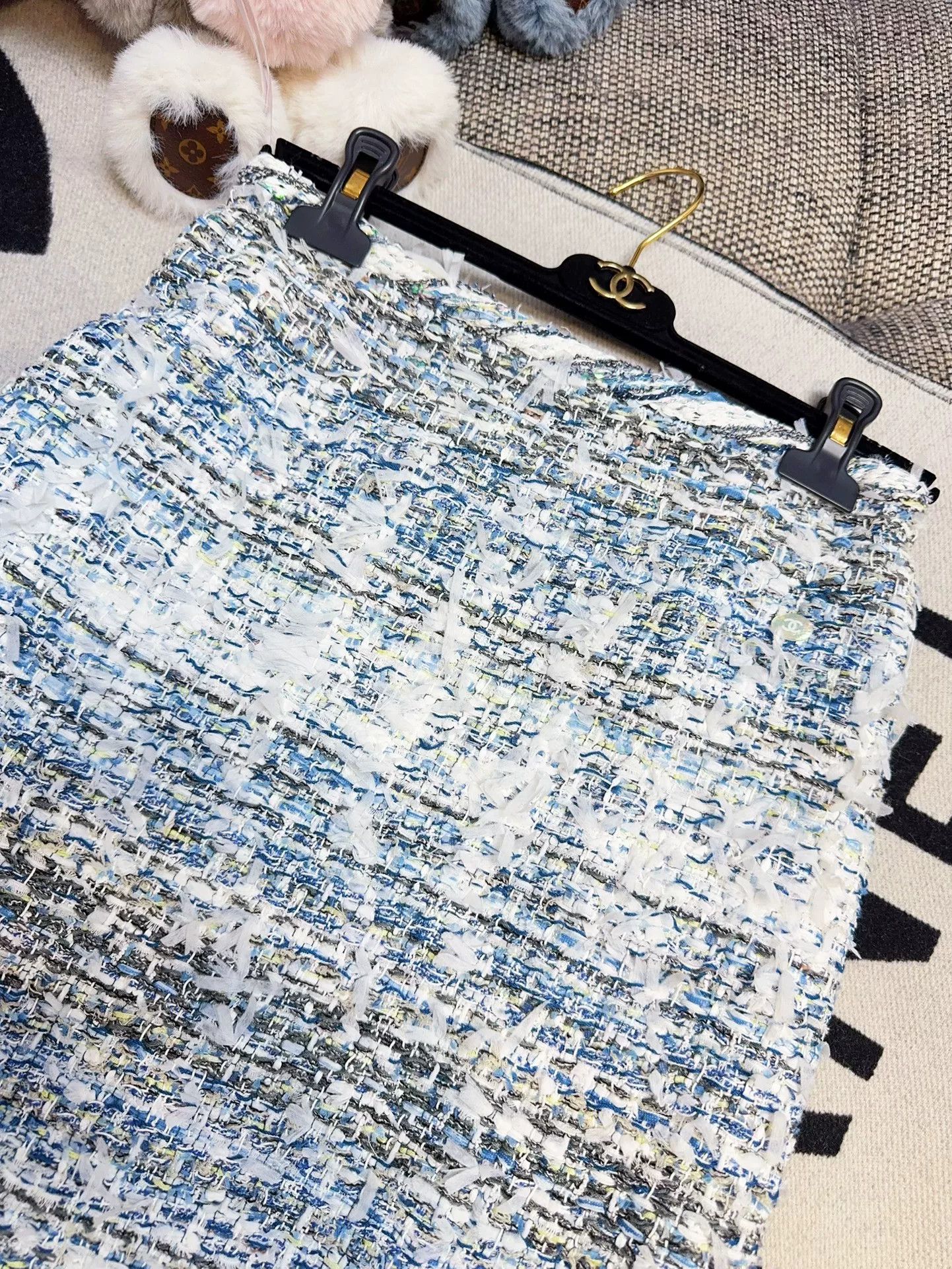 Chanel blue gradient fringe woven skirt Size US 36 / EU 52 - 7 Thumbnail