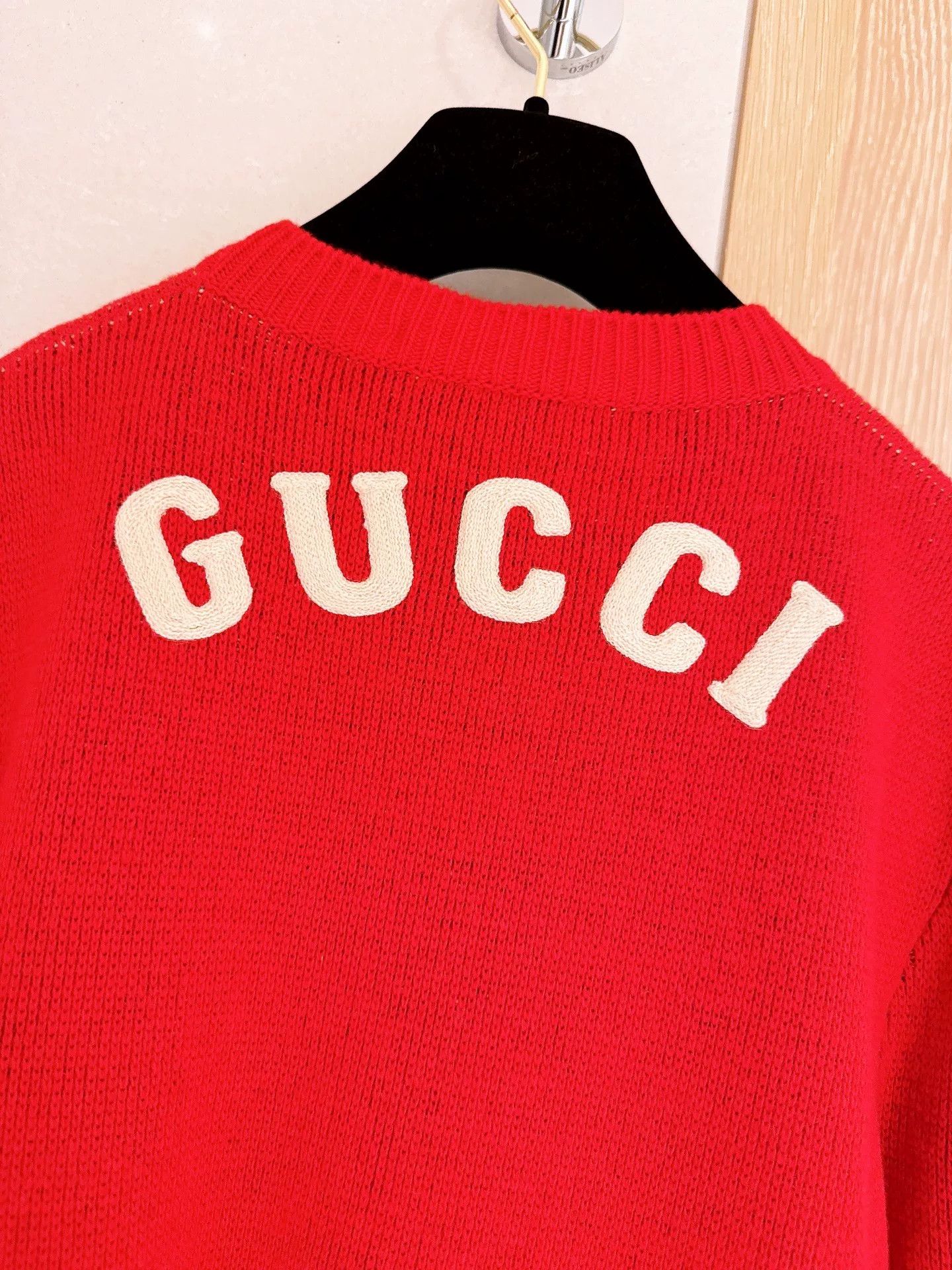 Gucci gucci disney three little pigs sweater Size US XS / EU 42 / 0 - 7 Thumbnail