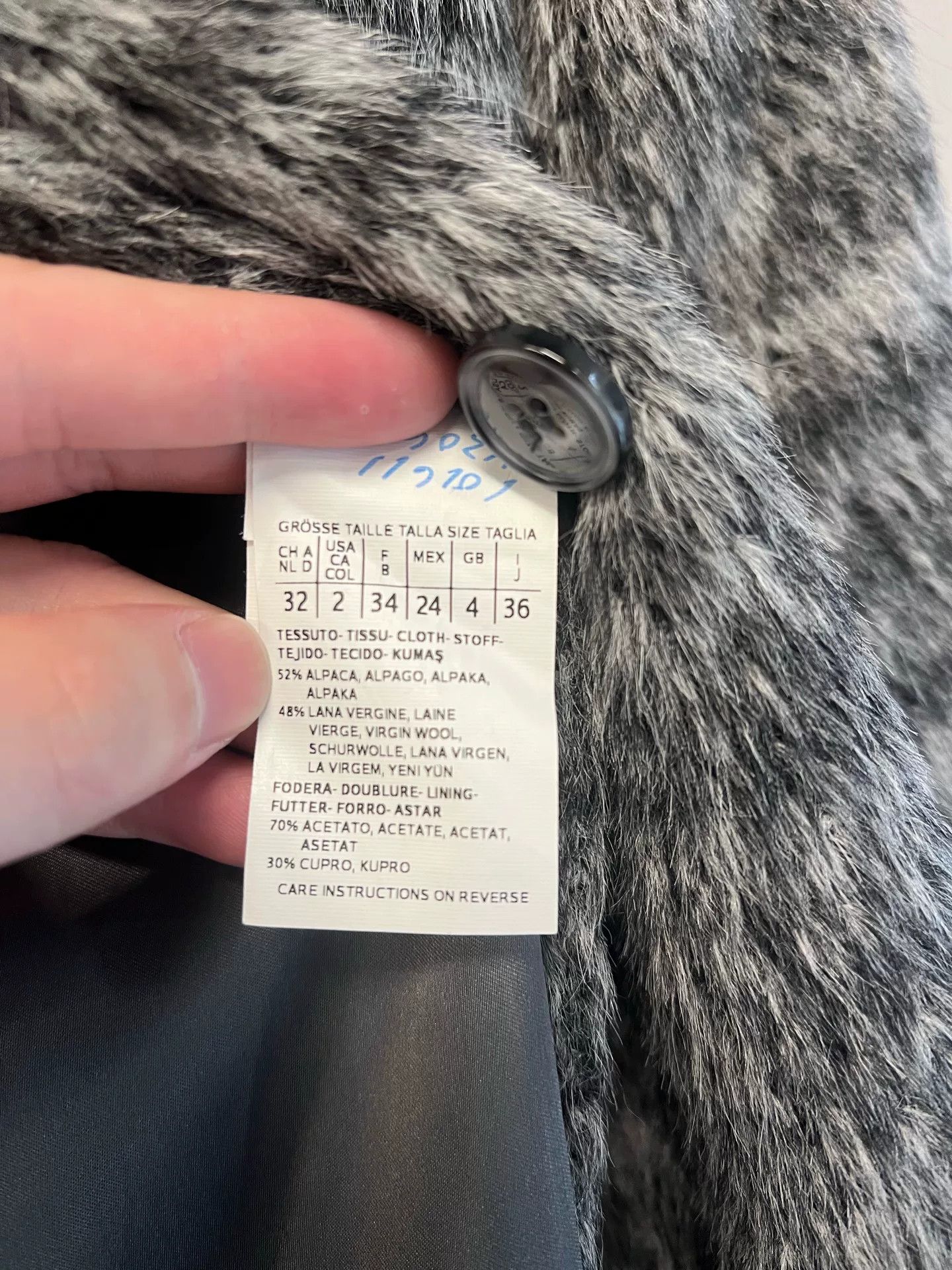 Max Mara gray wool collar coat from MaxMara Size US XS / EU 42 / 0 - 4 Thumbnail
