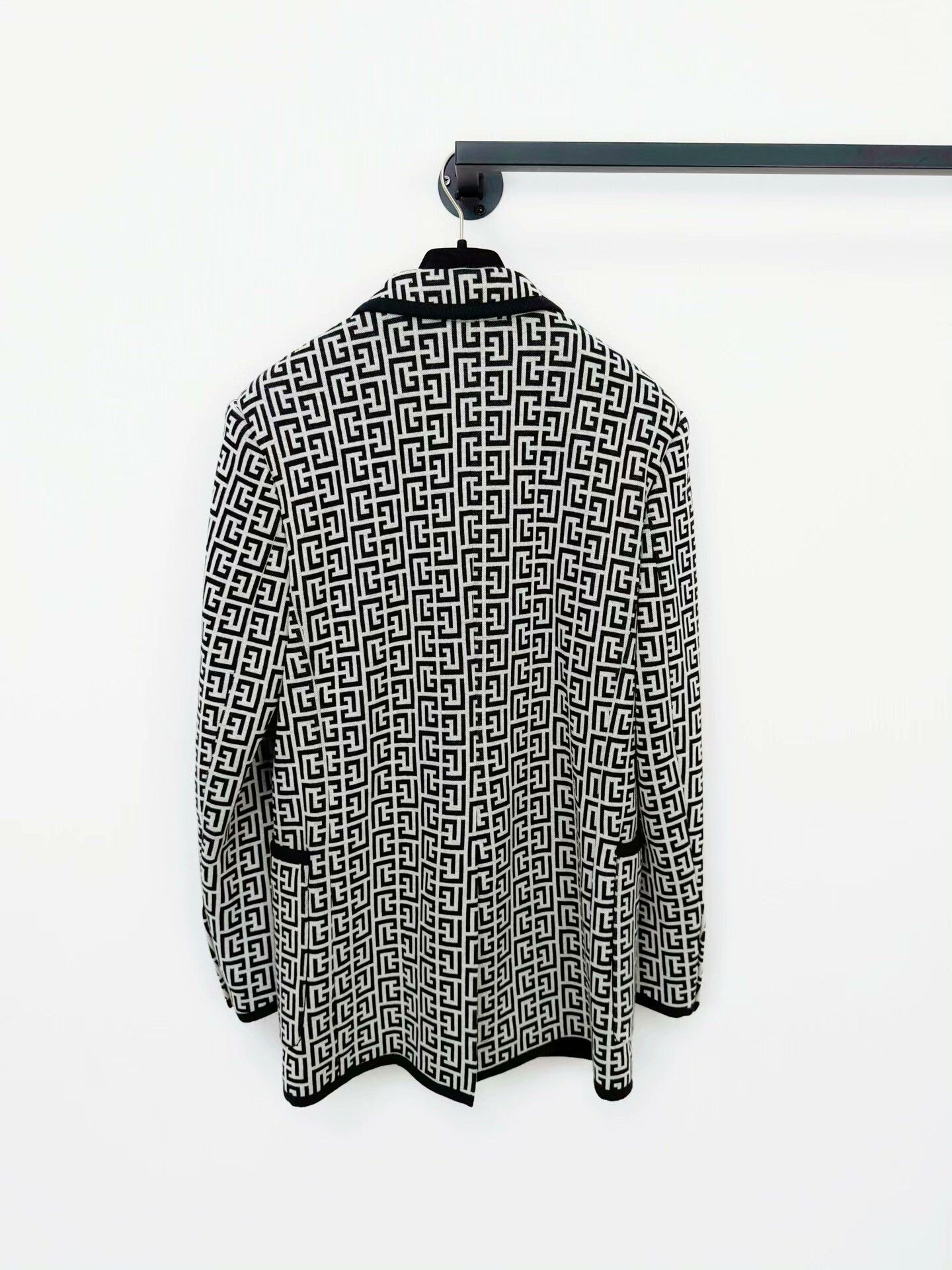 Balmain balmain new checkered suit jacket Size US M / EU 48-50 / 2 - 6 Thumbnail