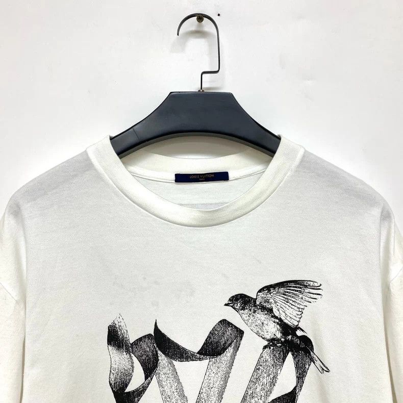 Louis Vuitton Louis Vuitton Peace Dove Short Sleeve Tee Size US XL / EU 56 / 4 - 4 Thumbnail
