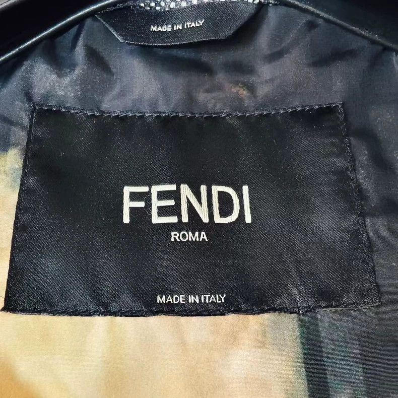Fendi Fendi Logo Print Zip Hooded Jacket Size US M / EU 48-50 / 2 - 3 Thumbnail