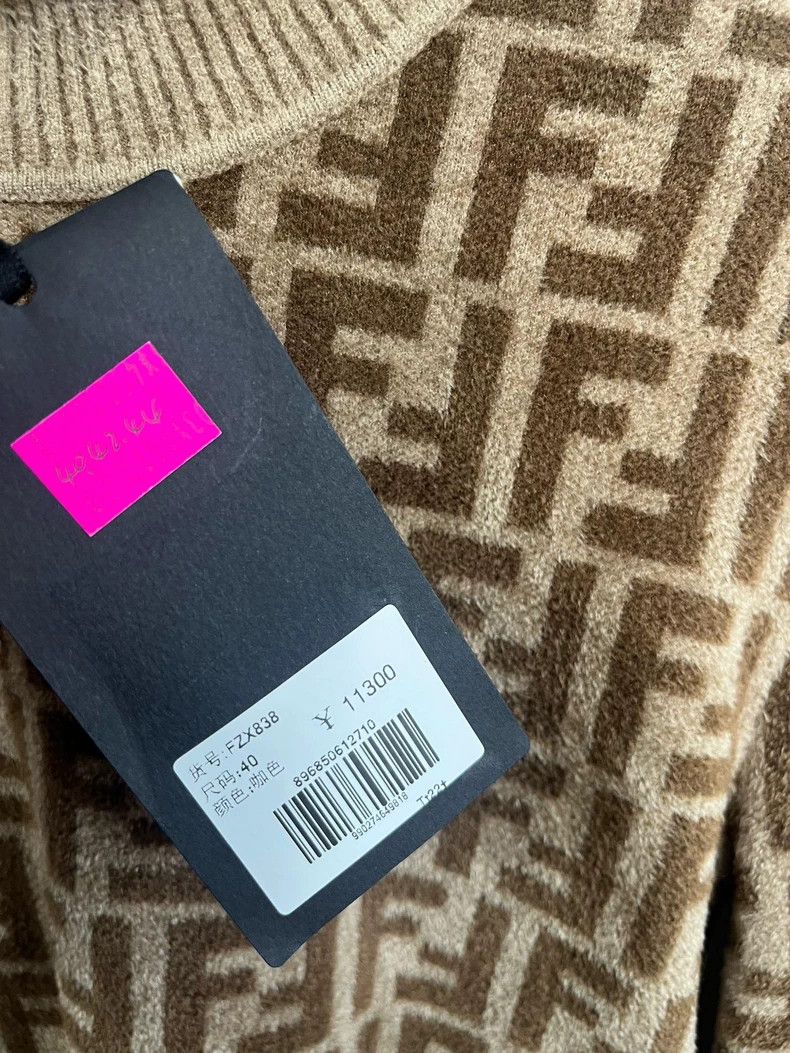 Fendi Fendi Brown Monogram Knit Sweater Size US S / EU 44-46 / 1 - 4 Thumbnail