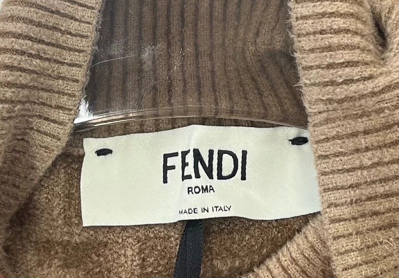 Fendi Fendi Brown Monogram Knit Sweater Size US S / EU 44-46 / 1 - 3 Thumbnail