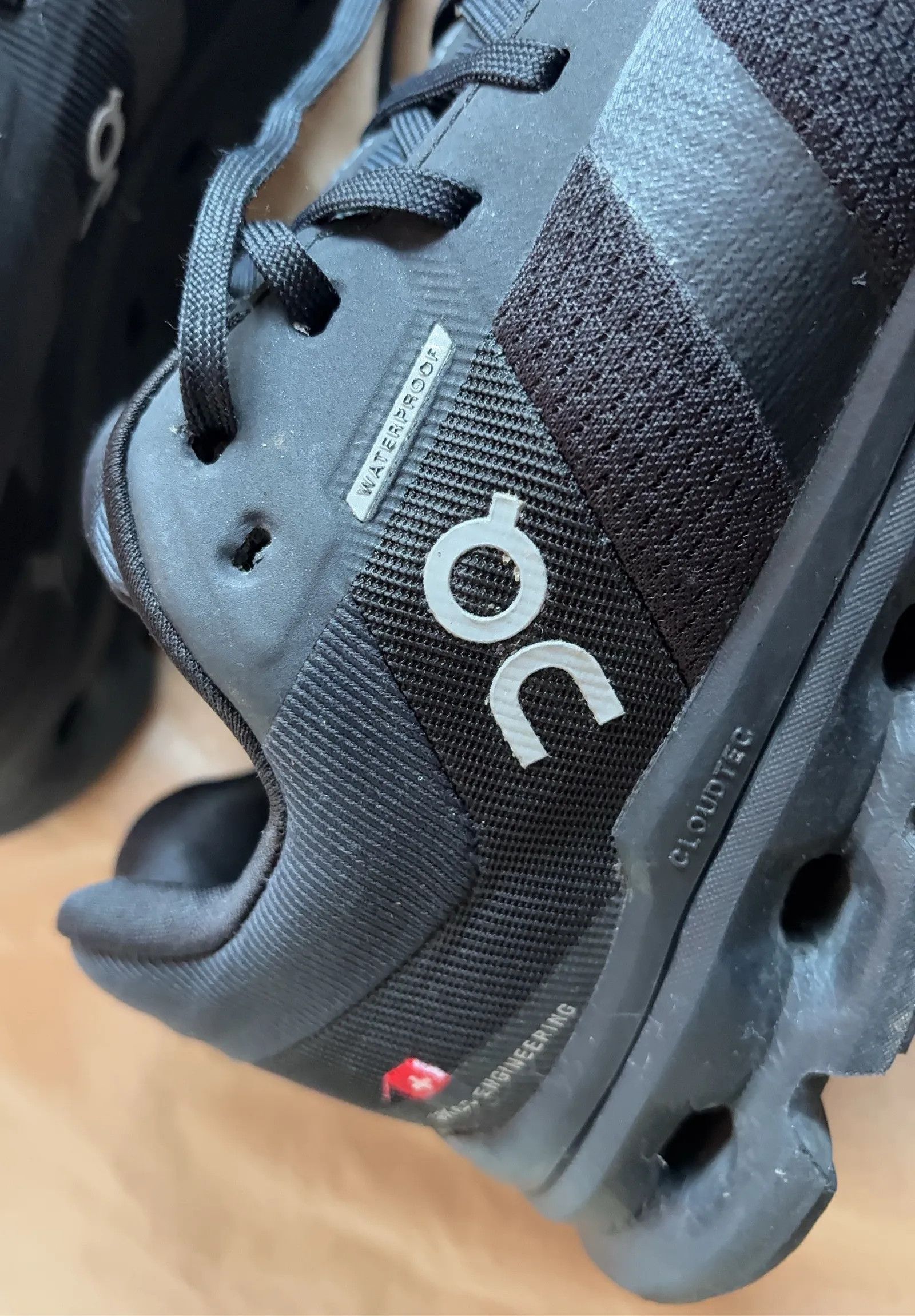 On On Waterproof Sneakers Size US 7 / IT 37 - 4 Thumbnail