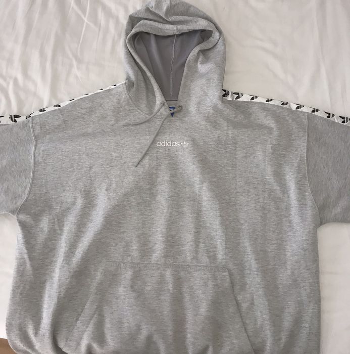 Adidas tnt hot sale tape sweatshirt