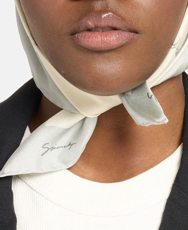 Givenchy Silk square scarf Size ONE SIZE - 2 Thumbnail