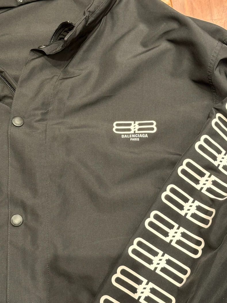 Balenciaga Balenciaga SS22 Logo Print Zip Jacket Size US XS / EU 42 / 0 - 2 Thumbnail