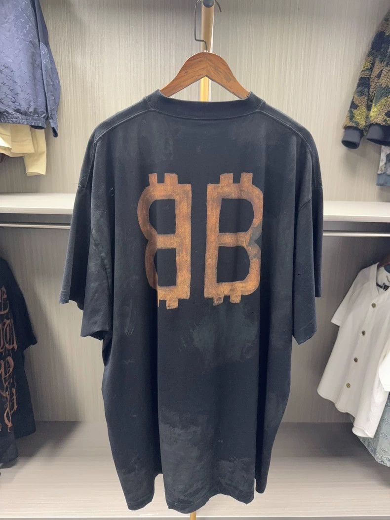 Balenciaga Balenciaga Bitcoin Short Sleeve T-shirt Size US XS / EU 42 / 0 - 2 Thumbnail