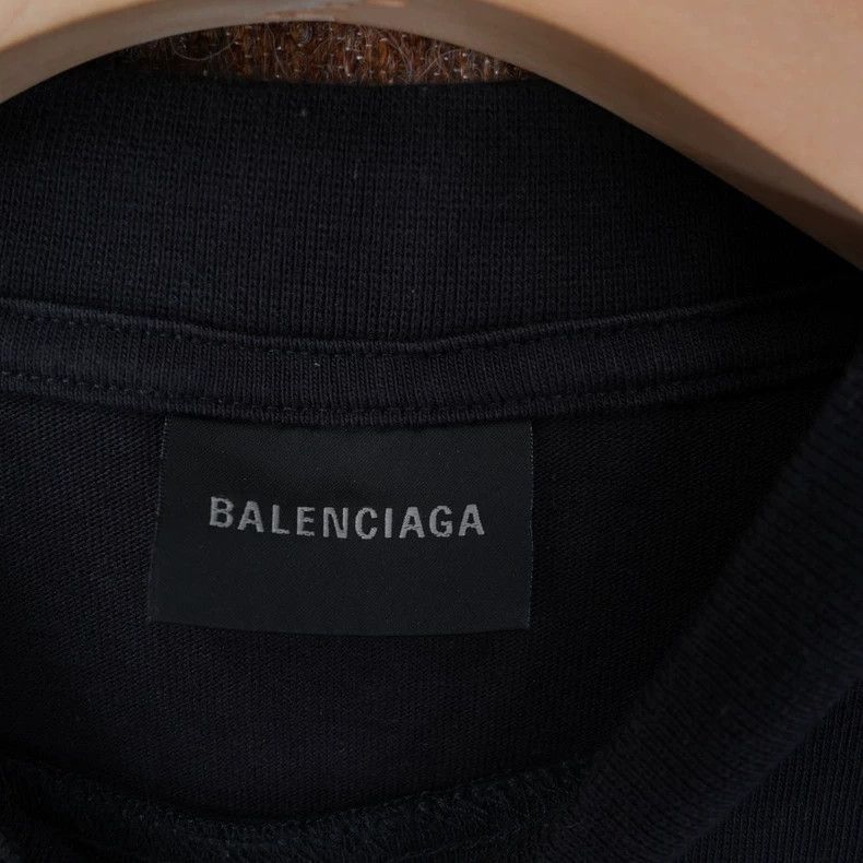 Balenciaga Balenciaga 24SS Ginza Limited Wash Tee Size US L / EU 52-54 / 3 - 5 Thumbnail