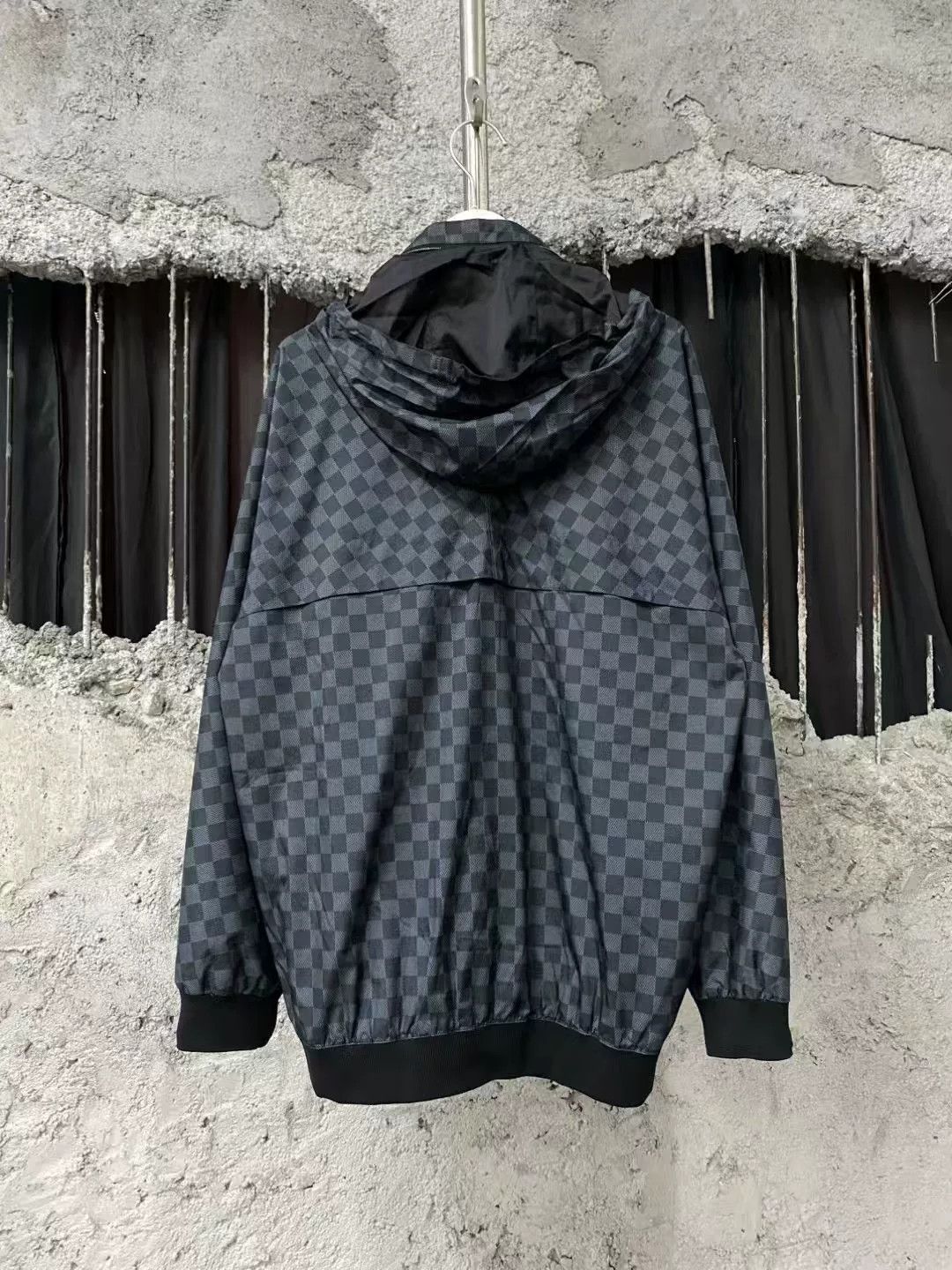 Louis Vuitton Louis Vuitton Double-Sided Jacket Size US L / EU 52-54 / 3 - 7 Thumbnail