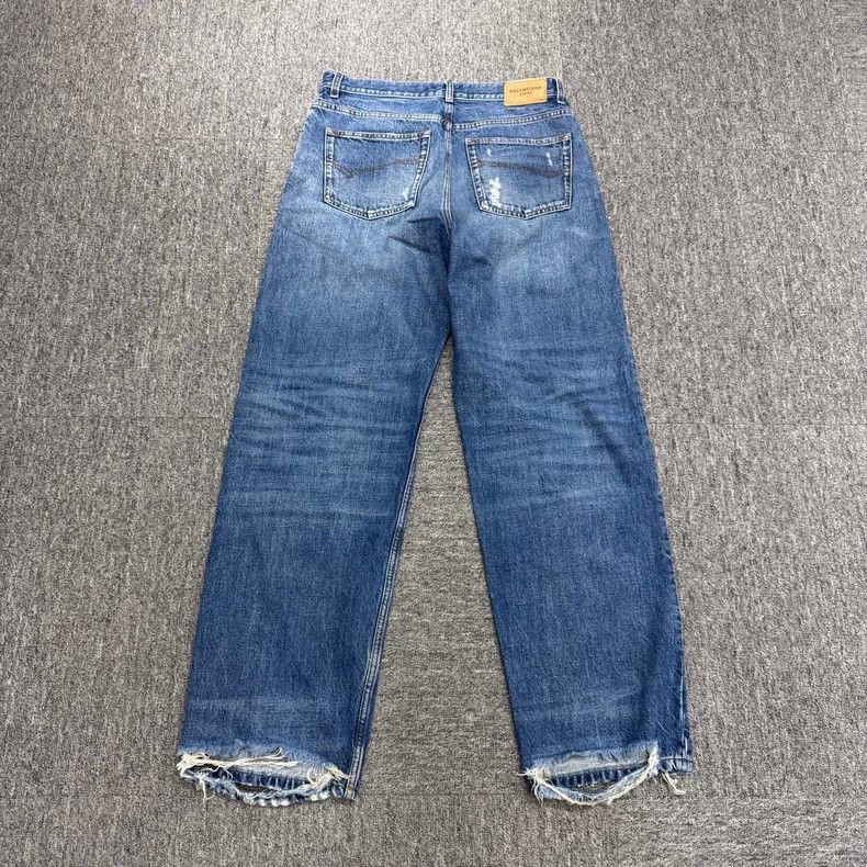 Balenciaga Balenciaga Distressed Denim Jeans Size US 27 - 5 Thumbnail