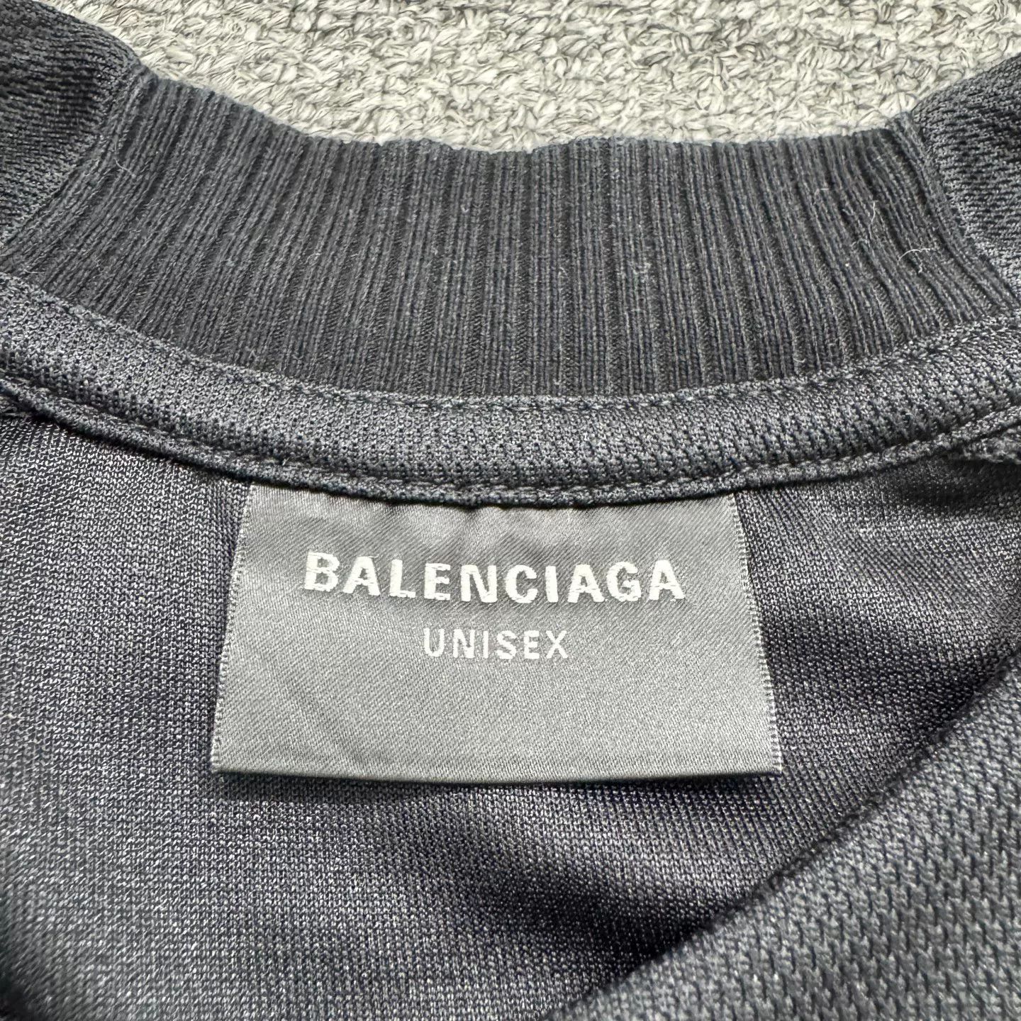 Balenciaga Balenciaga Manchester United Football Jersey Size US M / EU 48-50 / 2 - 3 Thumbnail