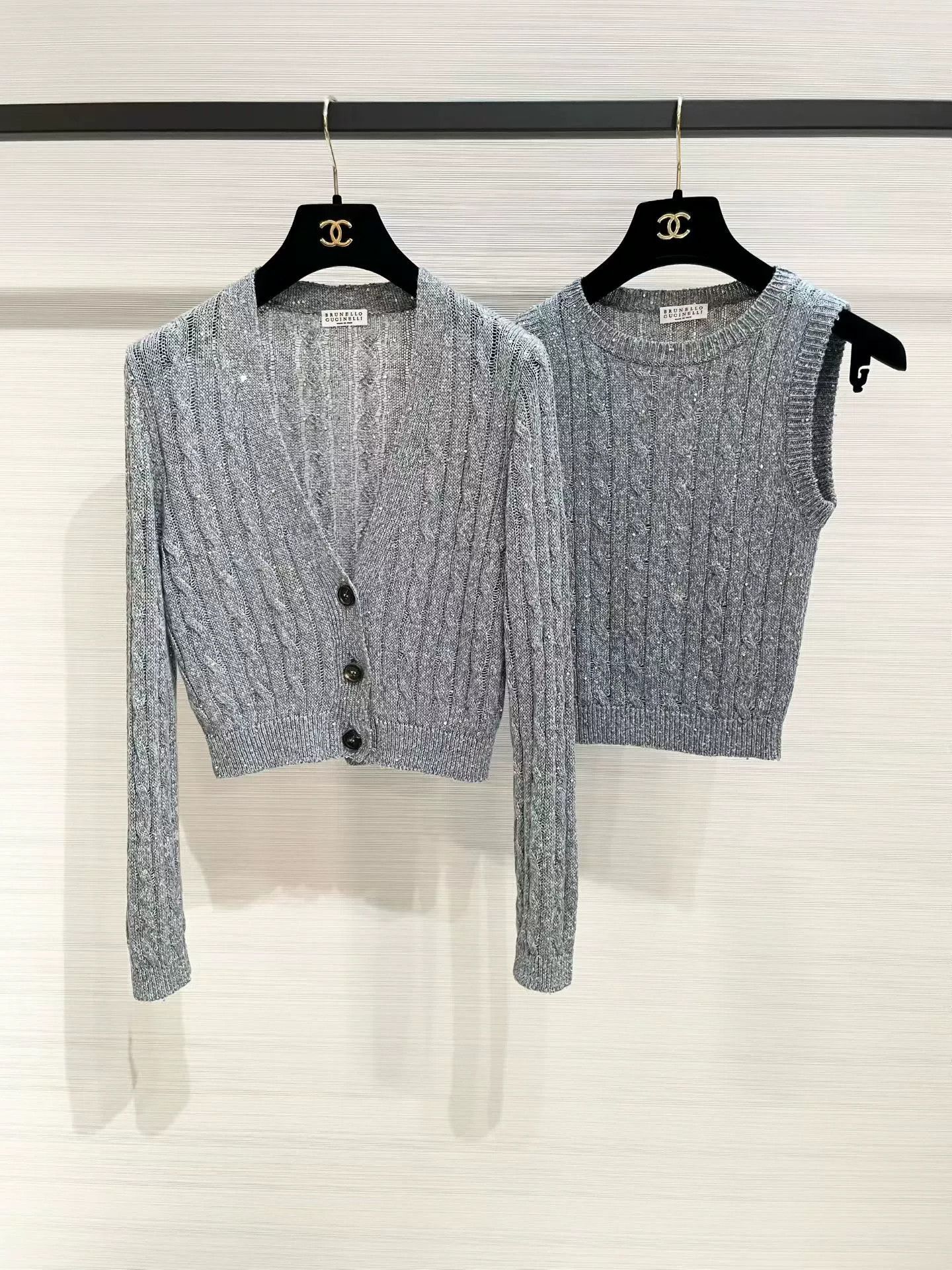 Brunello Cucinelli Brunello Cucinelli Gray Sequin Knit Cardigan Size US XS / EU 42 / 0 - 2 Thumbnail