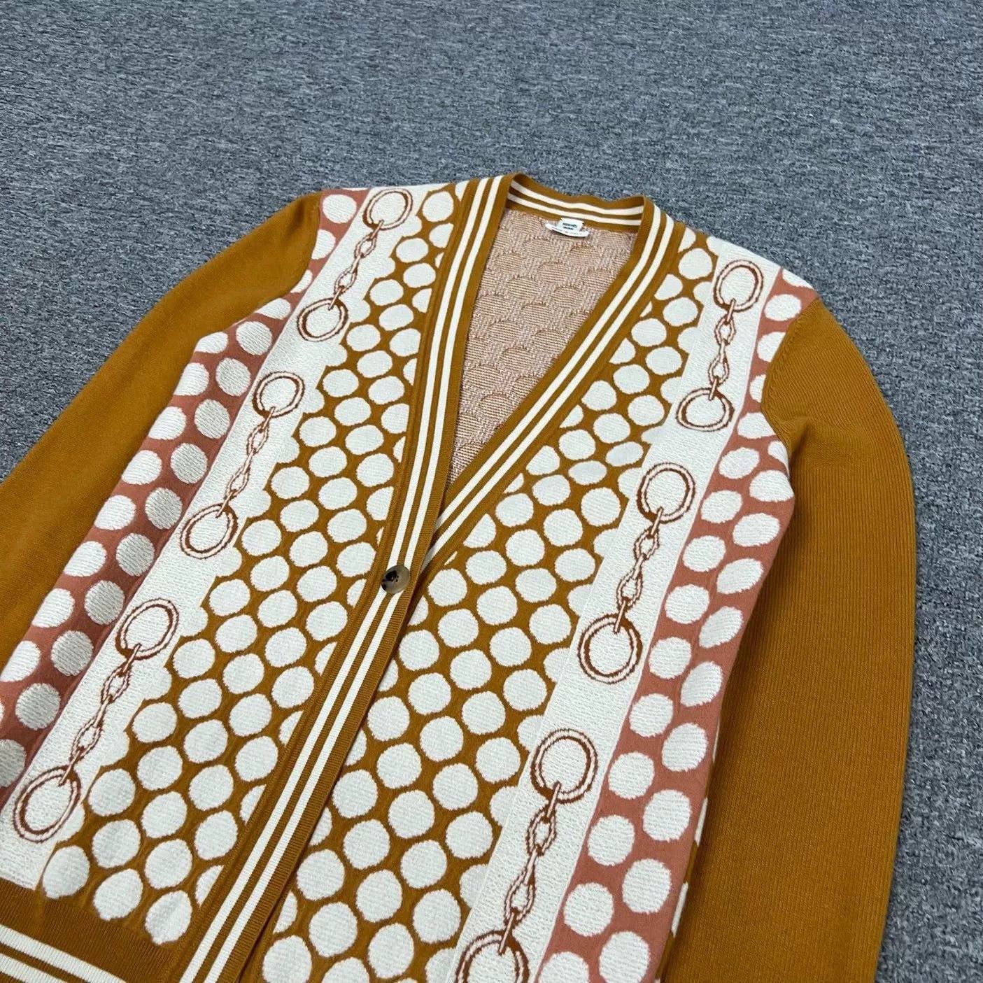 Hermes Hermes Polka Dot Wool Cardigan Size US S / EU 44-46 / 1 - 3 Thumbnail
