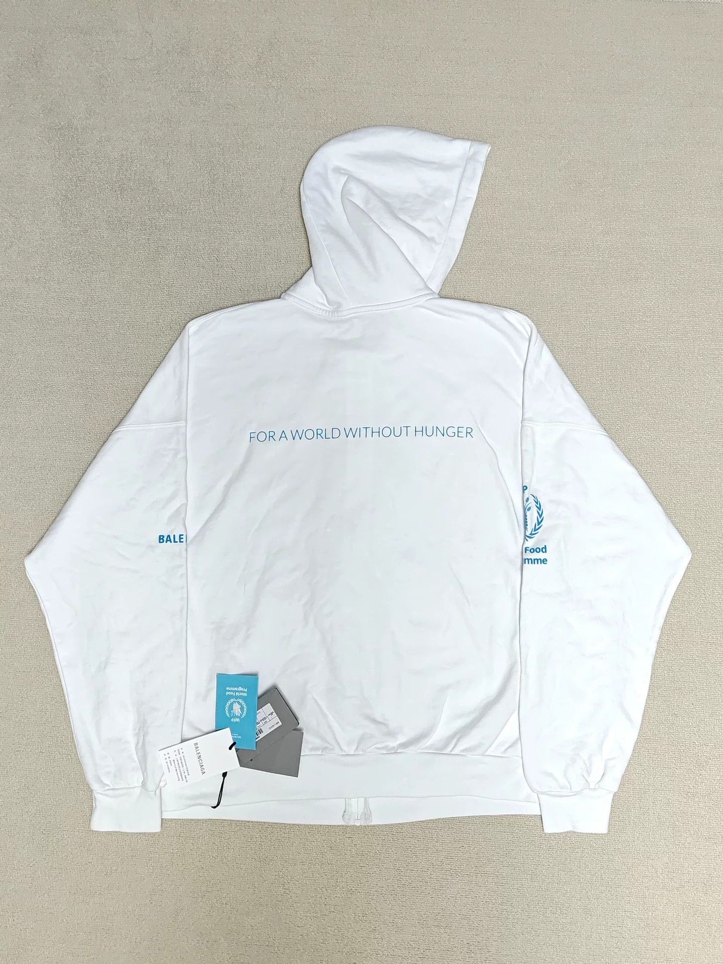 Balenciaga Balenciaga 23ss Wfp Charity Zip Hoodie Size US M / EU 48-50 / 2 - 3 Thumbnail