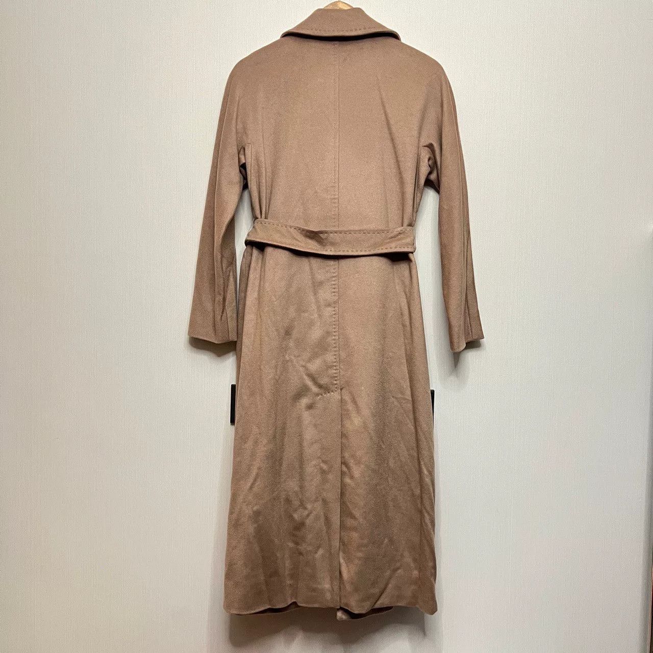 Max Mara Max Mara Handcrafted Wool Coat Camel Color Size US L / EU 52-54 / 3 - 2 Thumbnail
