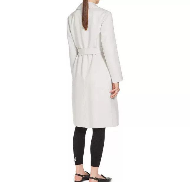 Max Mara white double-faced wool coat with belt Size US S / EU 44-46 / 1 - 3 Thumbnail