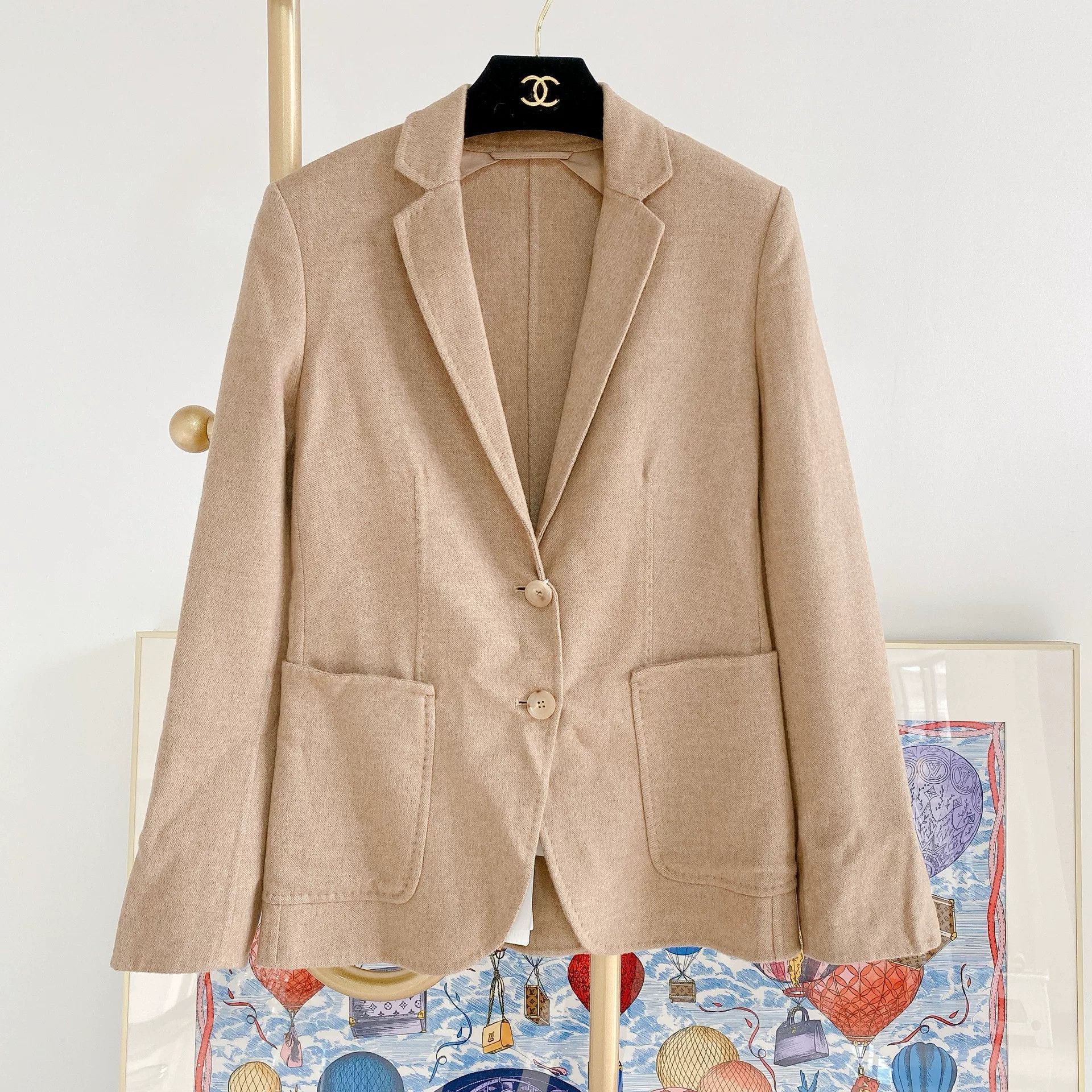 Max Mara maxmara tailored blazer in beige color Size US M / EU 48-50 / 2 - 3 Thumbnail