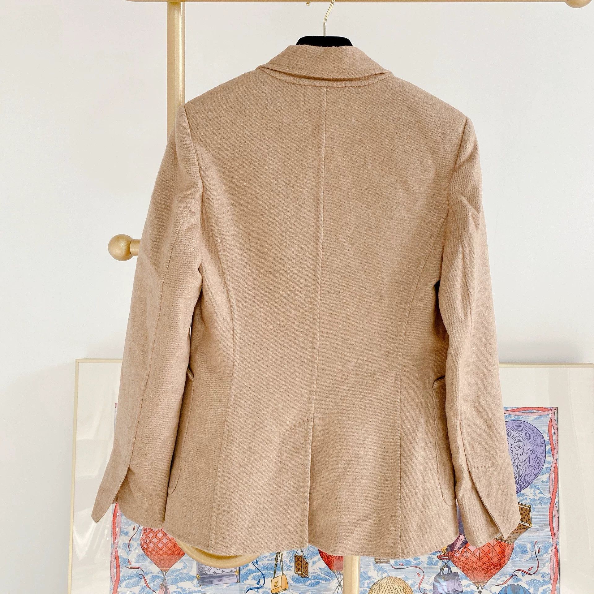 Max Mara maxmara tailored blazer in beige color Size US M / EU 48-50 / 2 - 2 Thumbnail