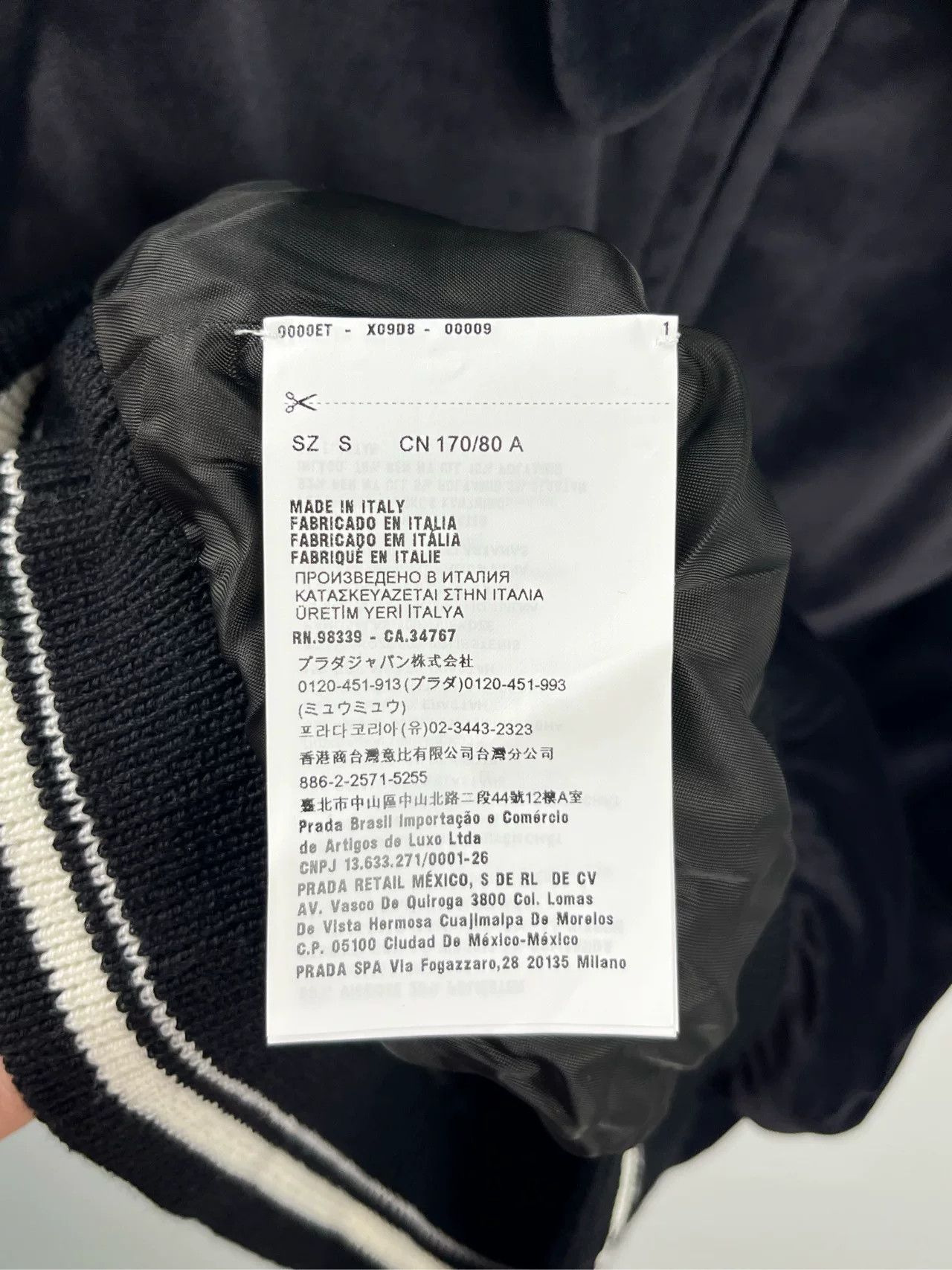 Miu Miu miu miu black logo jacket outerwear Size US S / EU 44-46 / 1 - 5 Thumbnail
