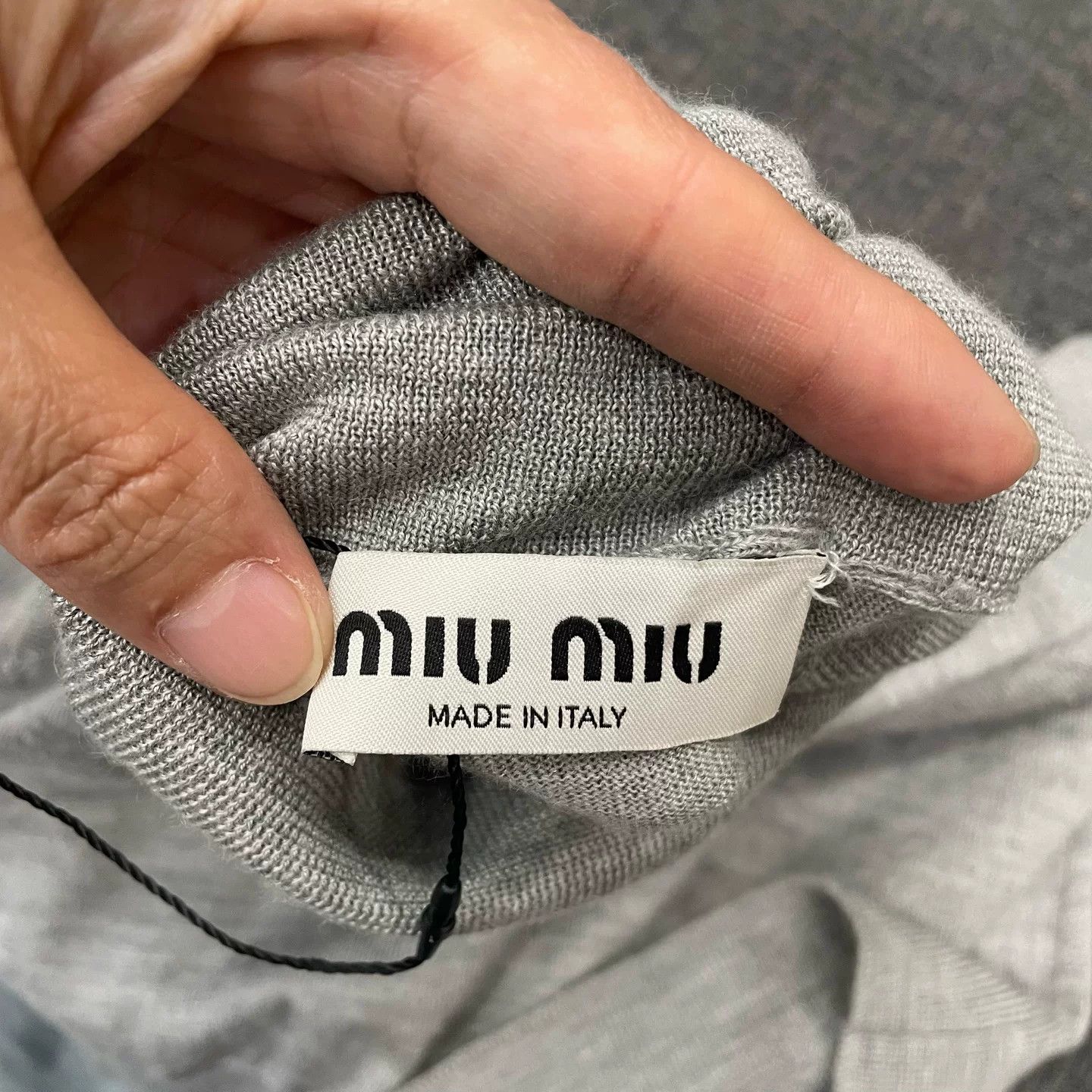 Miu Miu gray turtleneck logo sweater by miu miu Size US M / EU 48-50 / 2 - 5 Thumbnail