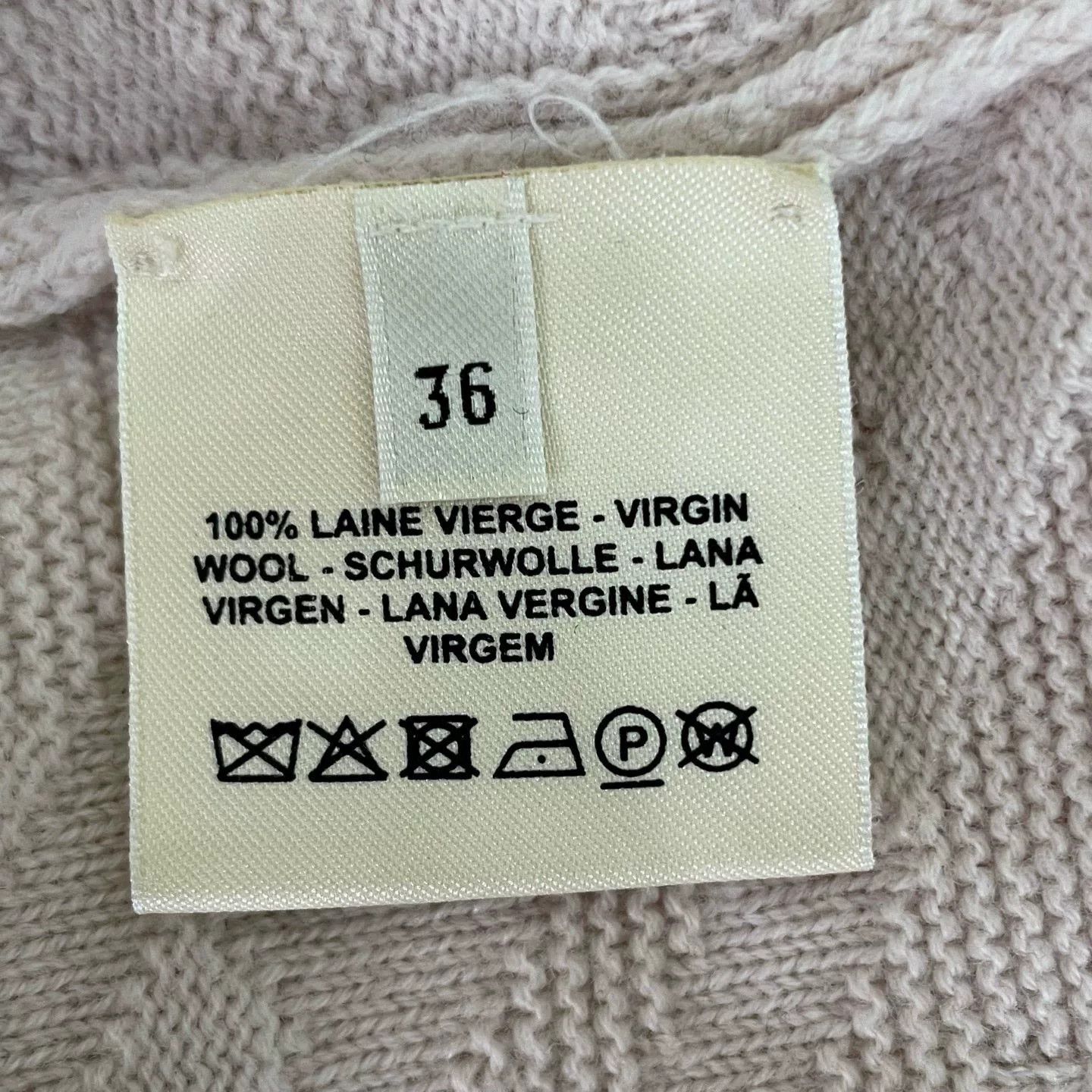 Hermes pink embossed knit sweater from Hermes Size US S / EU 44-46 / 1 - 4 Thumbnail
