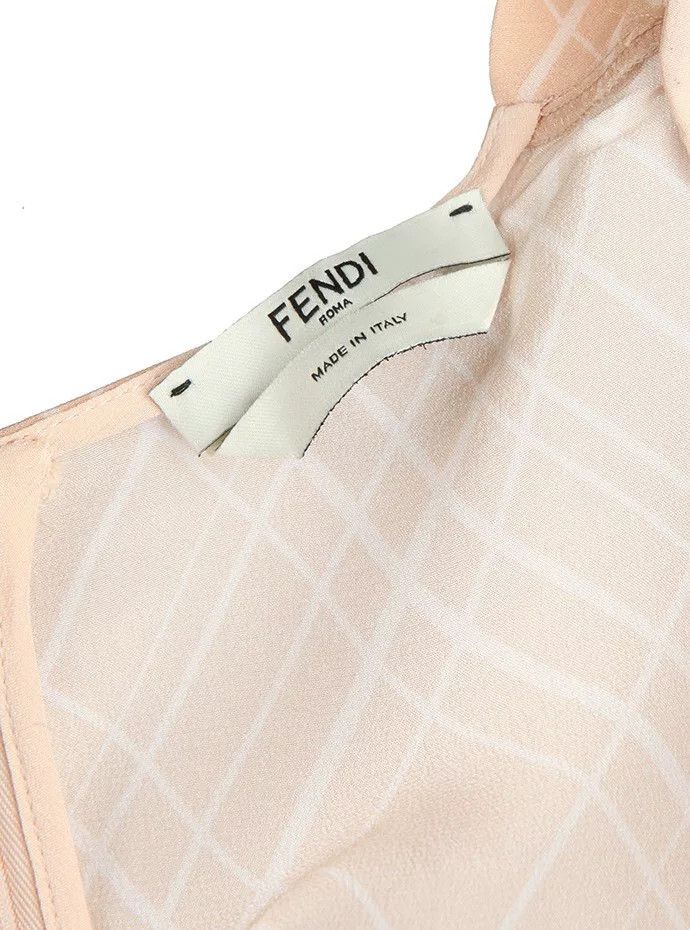 Fendi fendi pleated long sleeve dress in beige Size US M / EU 48-50 / 2 - 7 Thumbnail