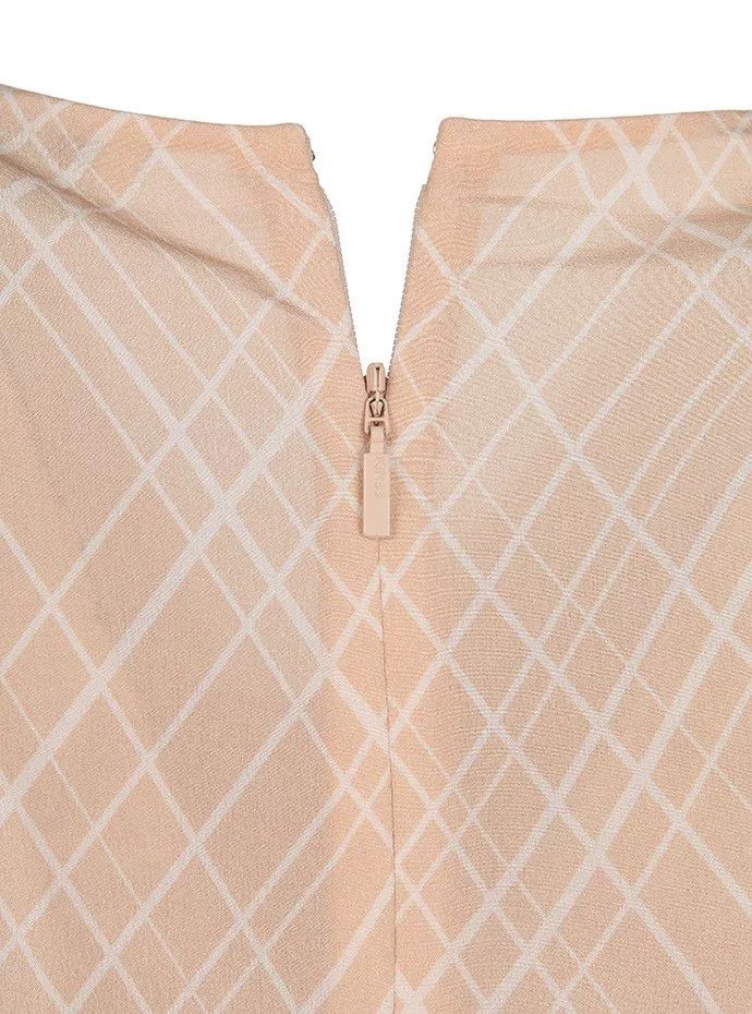 Fendi fendi pleated long sleeve dress in beige Size US M / EU 48-50 / 2 - 9 Thumbnail