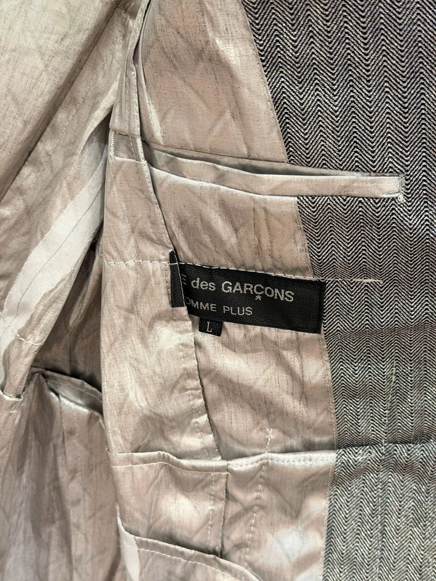Comme des Garcons CDG HOMME PLUS 21SS Silver Jacket Size US S / EU 44-46 / 1 - 5 Thumbnail